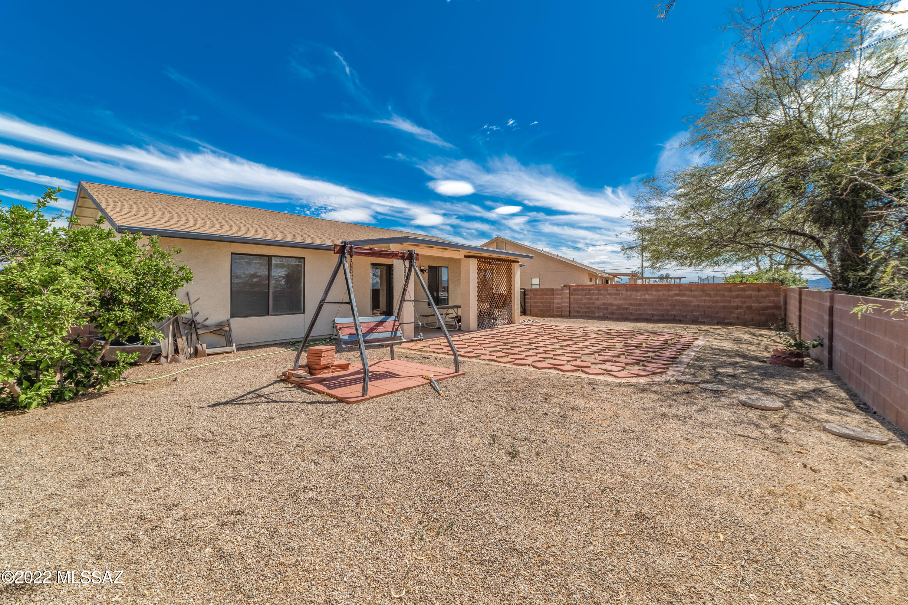 Linda Vista Terrace(1-102) - Residential