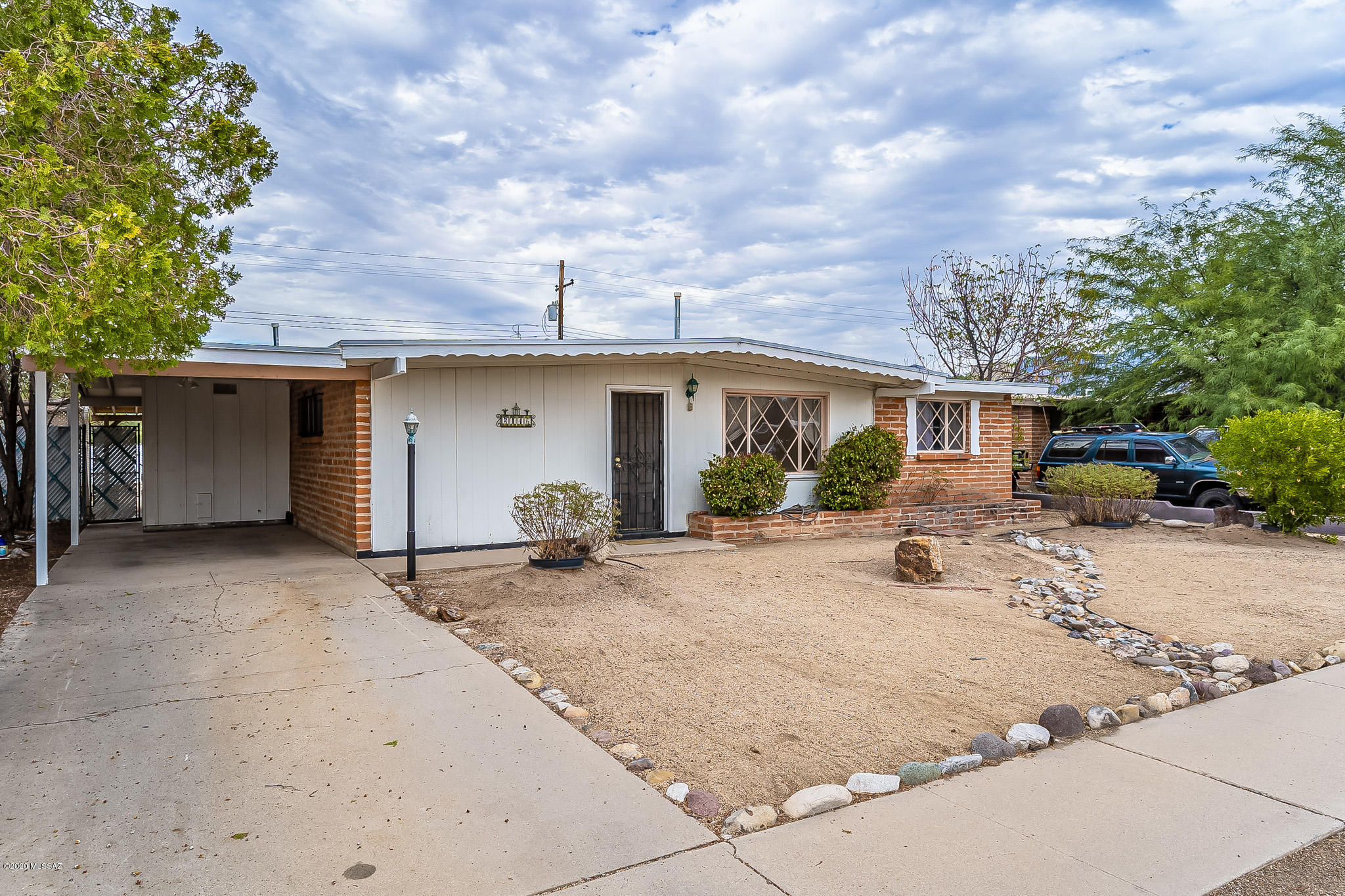 La Cholla - Residential