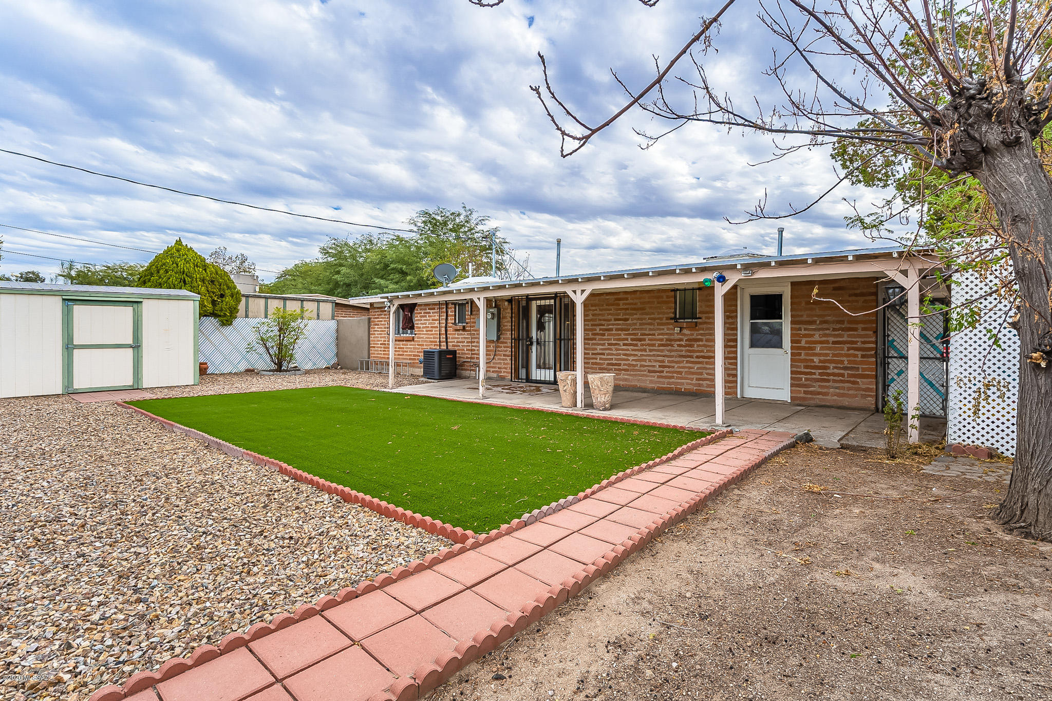 La Cholla - Residential