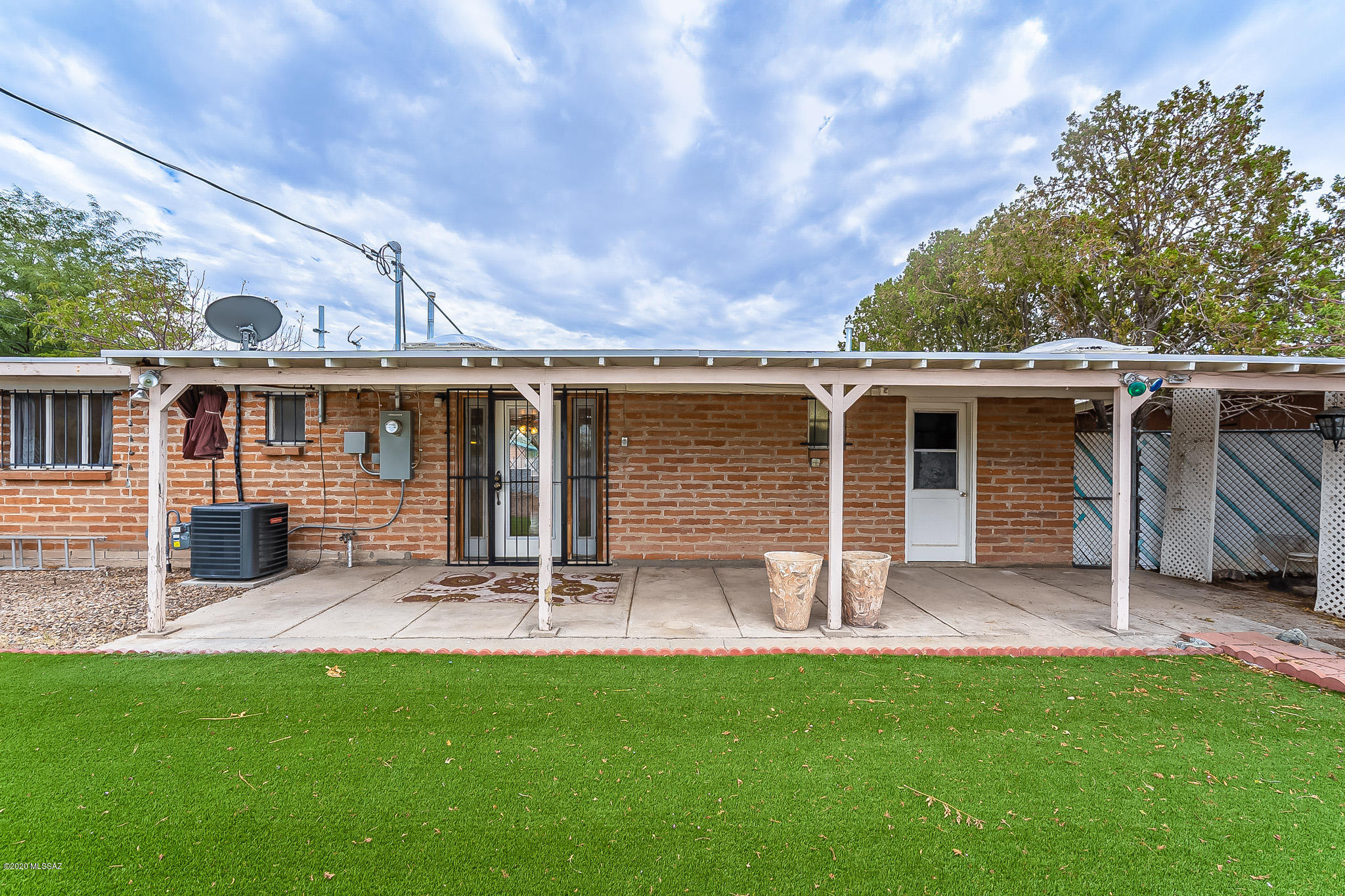 La Cholla - Residential
