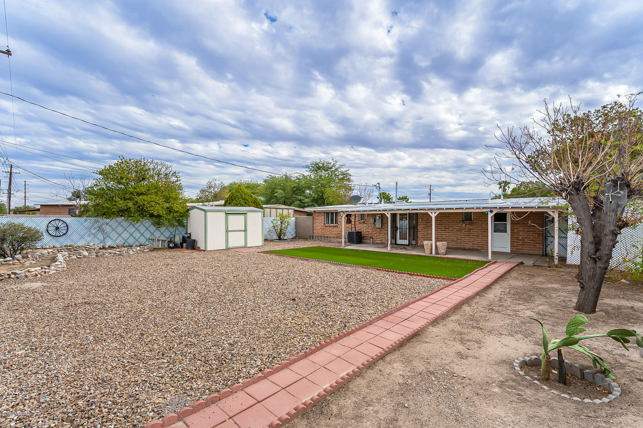 La Cholla - Residential