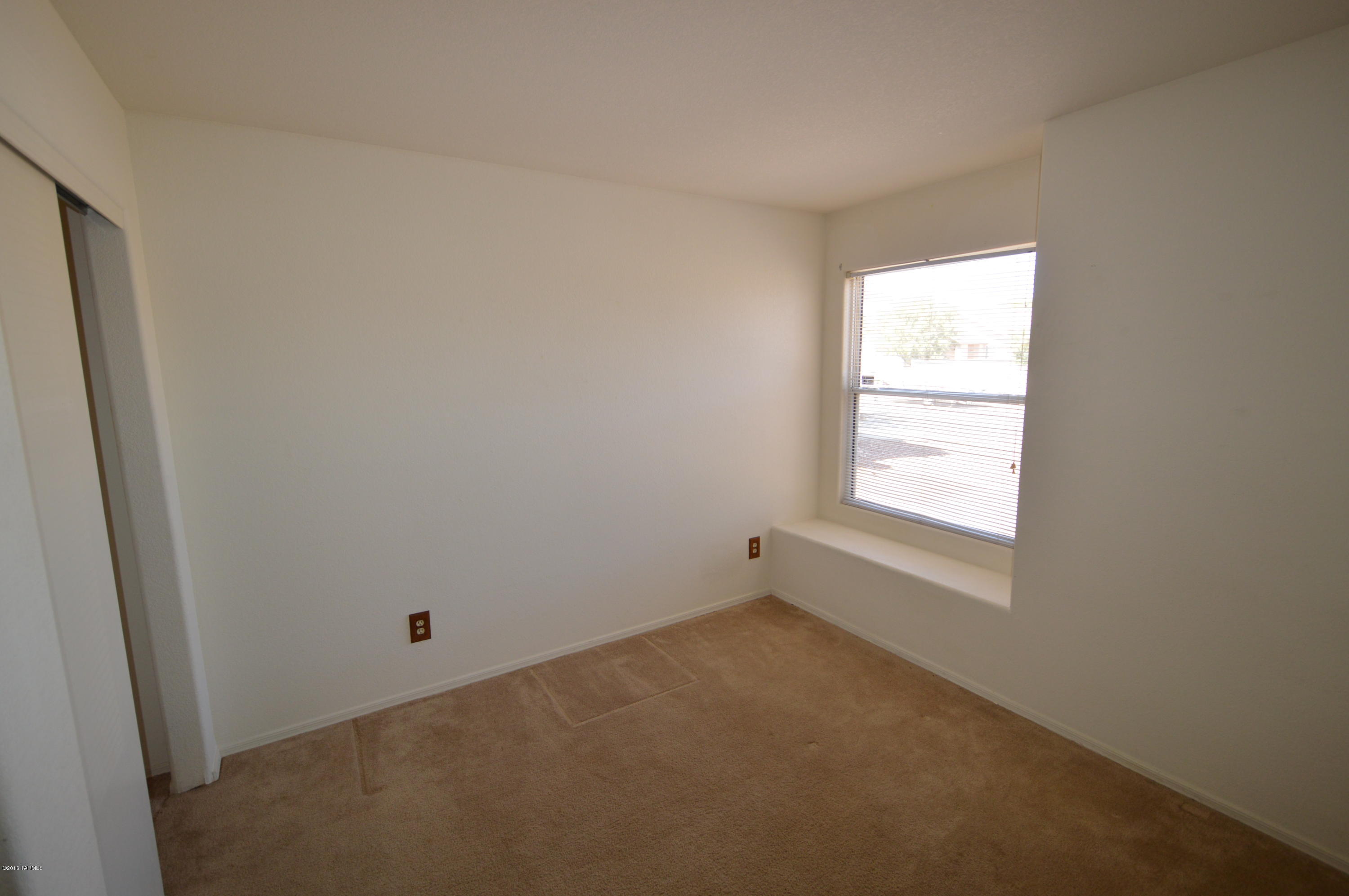Elliott Homes At Rita Ranch (1-521) - Residential Lease