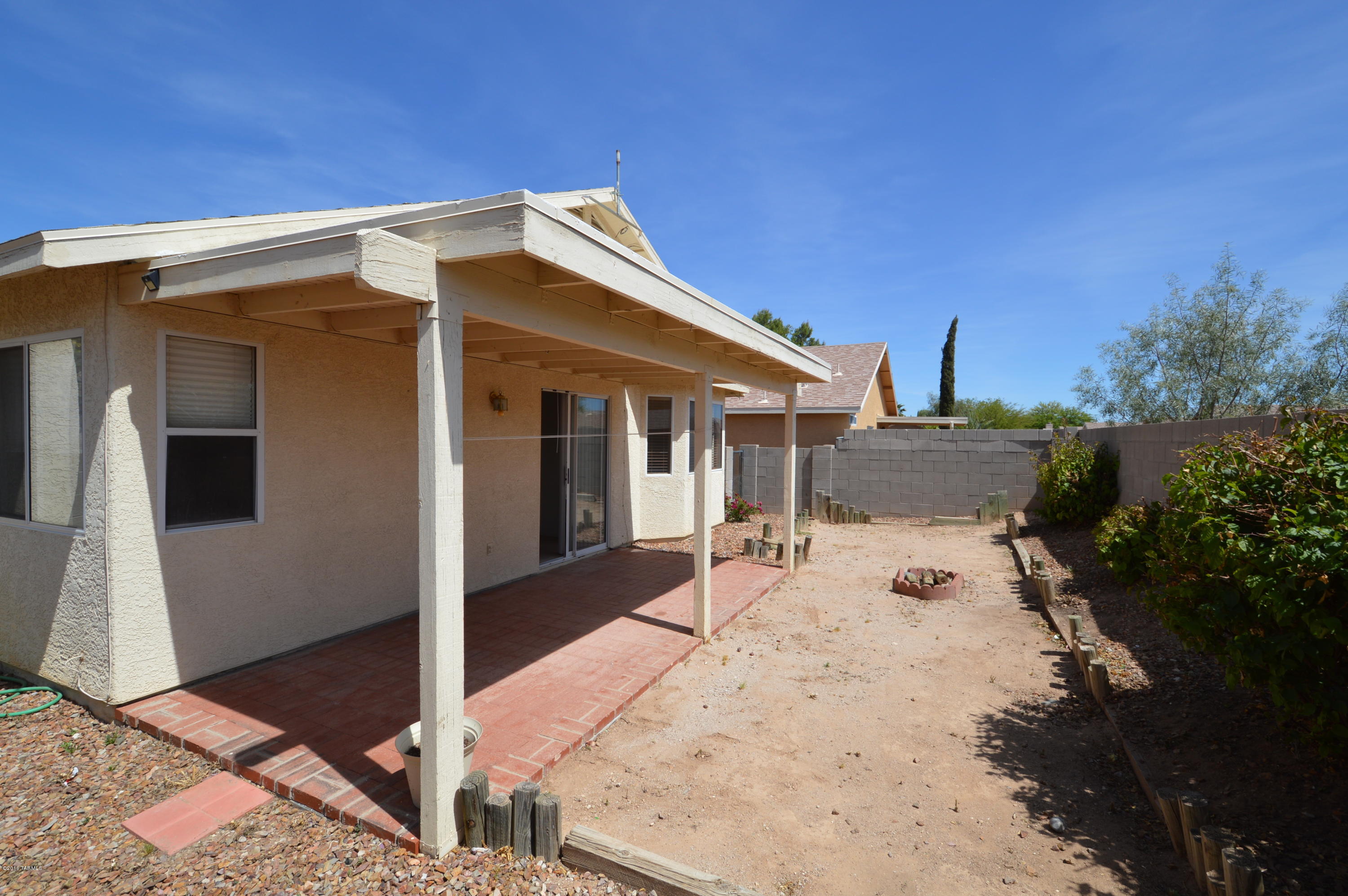 Elliott Homes At Rita Ranch (1-521) - Residential Lease