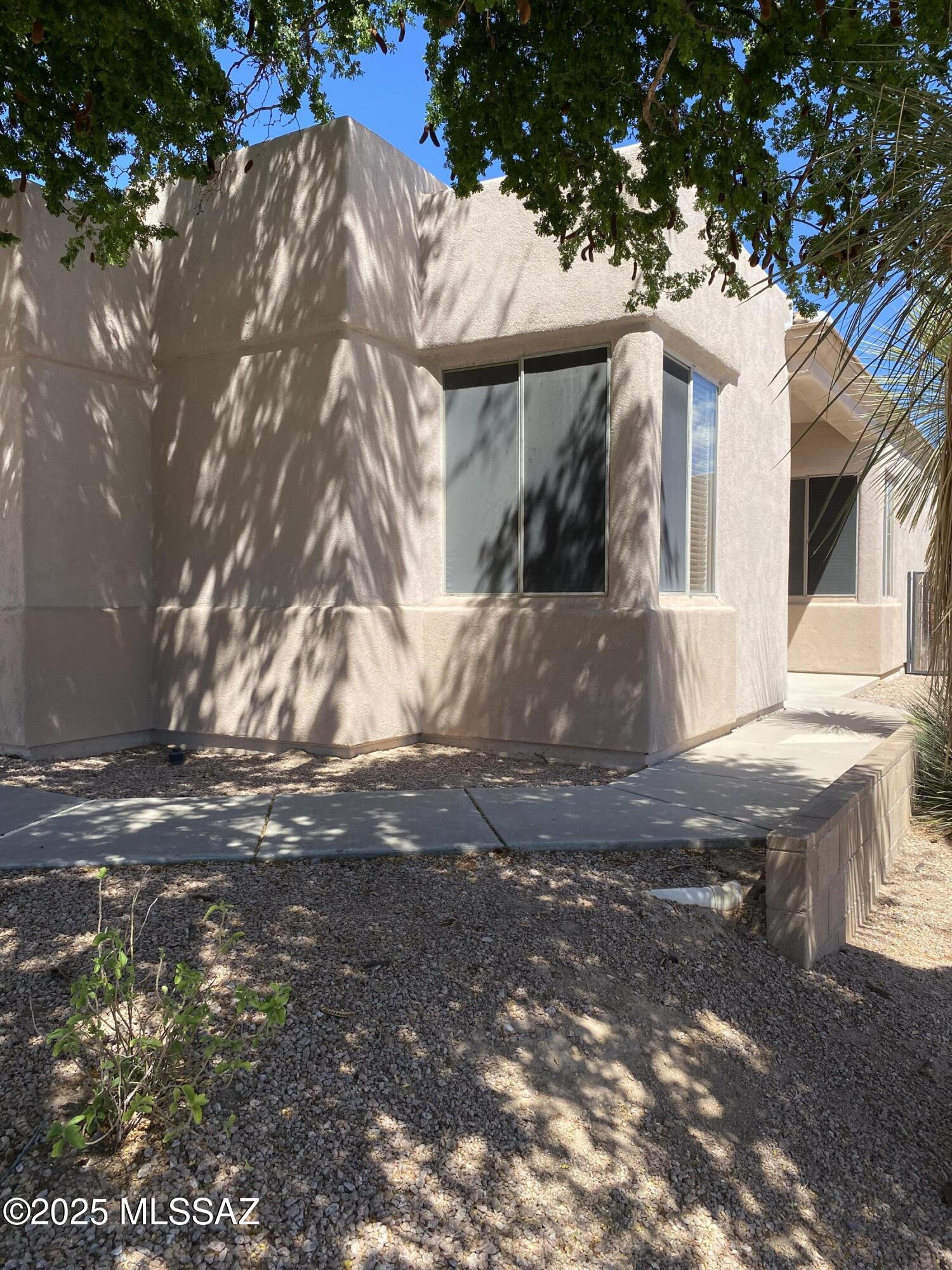 Rancho Esperero (1-343) - Residential