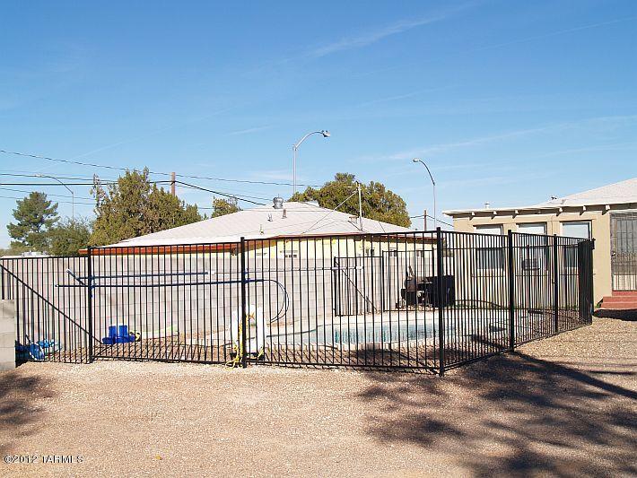 Jefferson Park - Residential Income