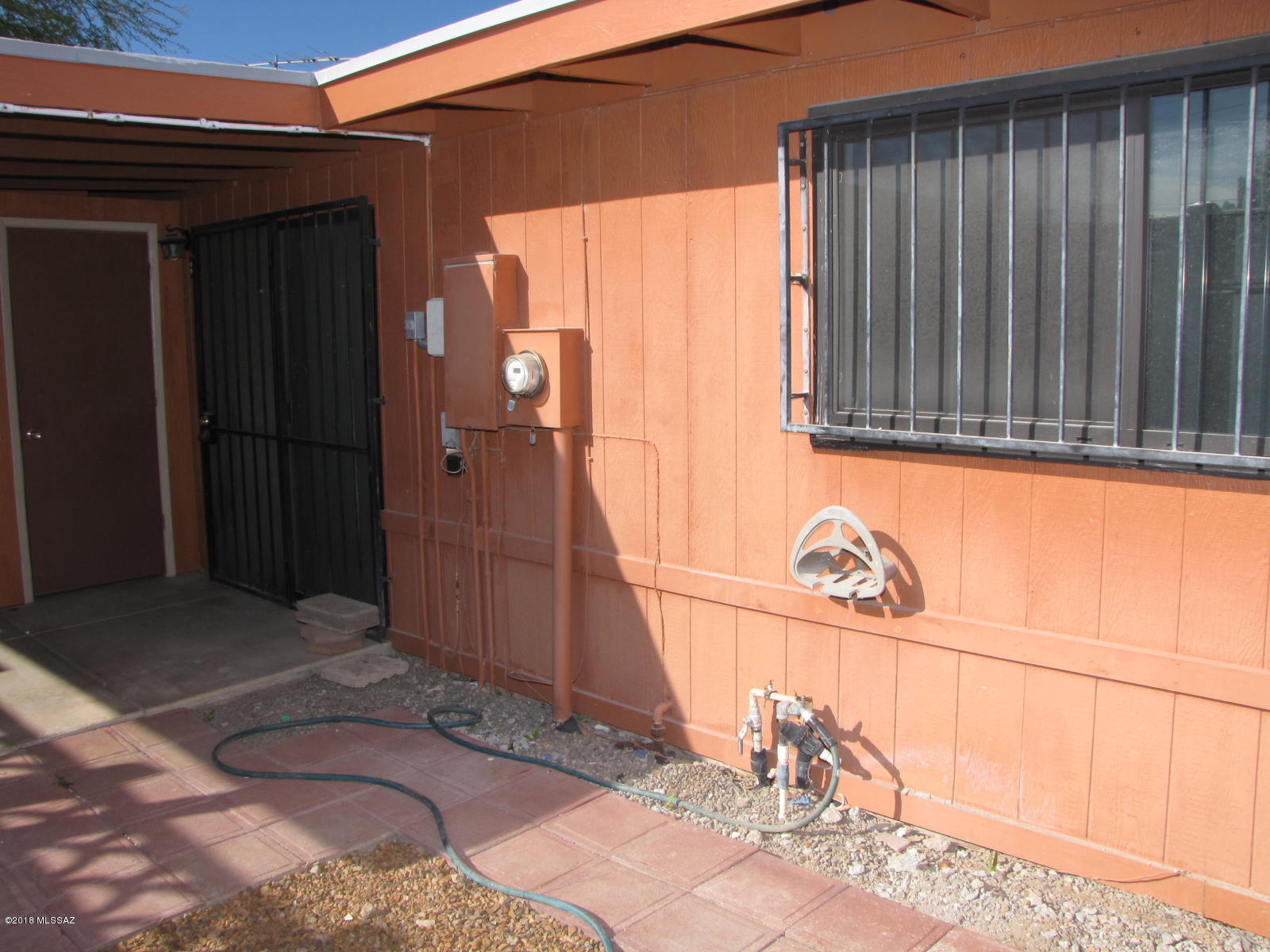 Las Casitas Del Pueblo (1-53) - Residential Lease