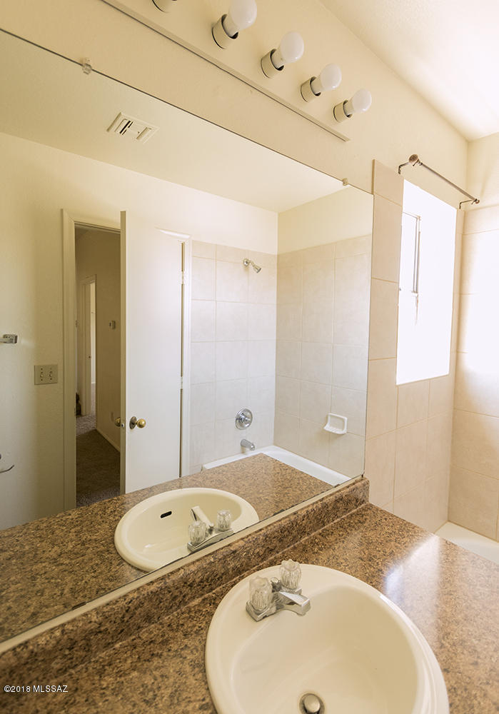 Presidio Hills (1-182) - Residential Lease