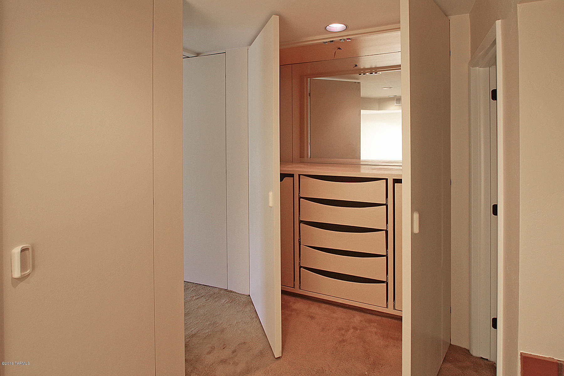 Casas Del Oro Norte (89-130) - Residential