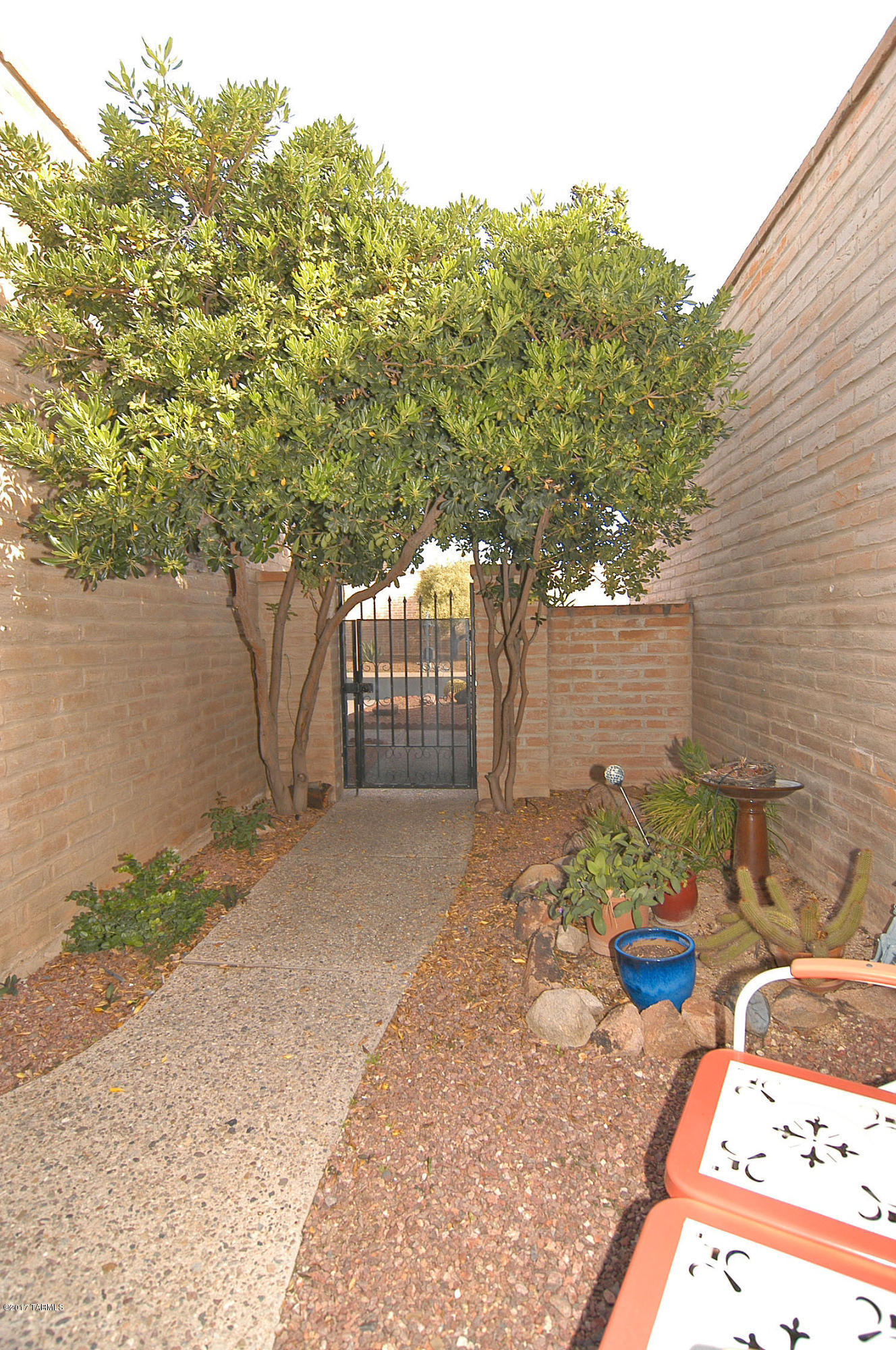 Villas De La Canada (1-74) - Residential