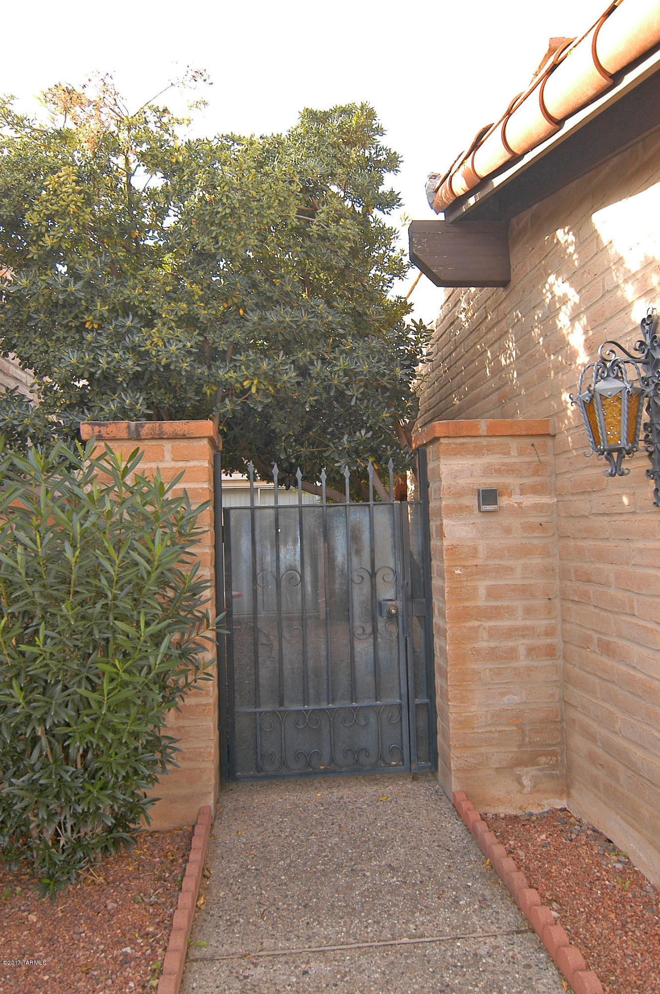 Villas De La Canada (1-74) - Residential