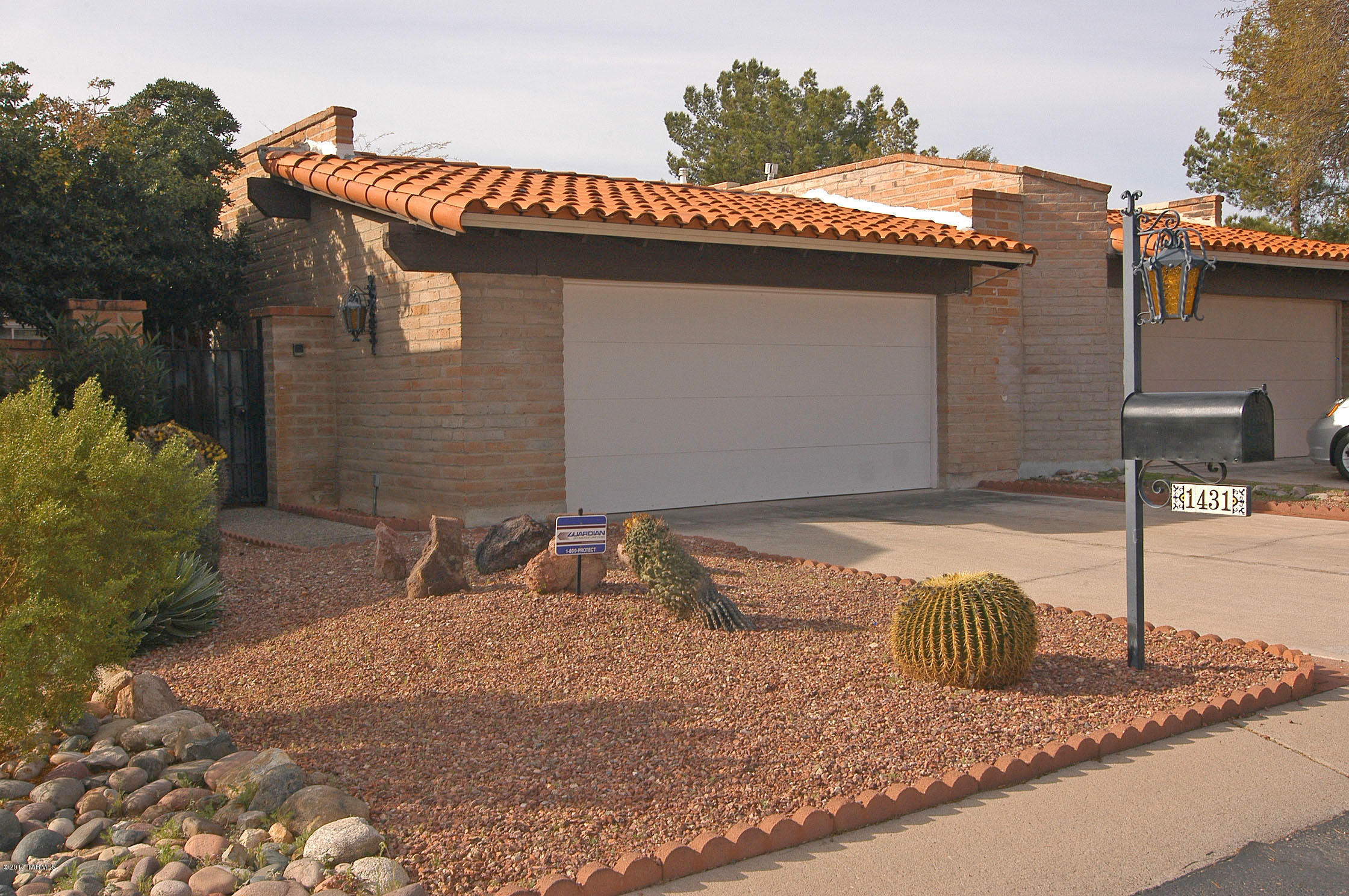 This Northwest gem has it all! Perfect location, charming community and tasteful updates you won’t be able to resist. The burnt adobe townhouse was designed in the classic style of the southwest region of Arizona. A gated courtyard welcomes you into a relaxing garden entry. Upon entering the home, notice the neutral colored tile ﬂoors, the warm paint colors, and the open concept living. The remodeled kitchen hosts elegant cabinetry, granite counters, a large pantry and stainless steel appliances, including a gas range. The great room has two well deﬁned spaces, so let your imagination create the spaces you desire! Bonus, both bathrooms have had updates. If that’s not enough, enjoy some outdoor time on the back patio. It is your choice to have shade or no shade with the ro that opens with a remote. Windy day! No worries. The SunSetterÂ© awning has a wind sensor that rolls in automatically. Set up your appointment today and get a list of all the home's improvements.