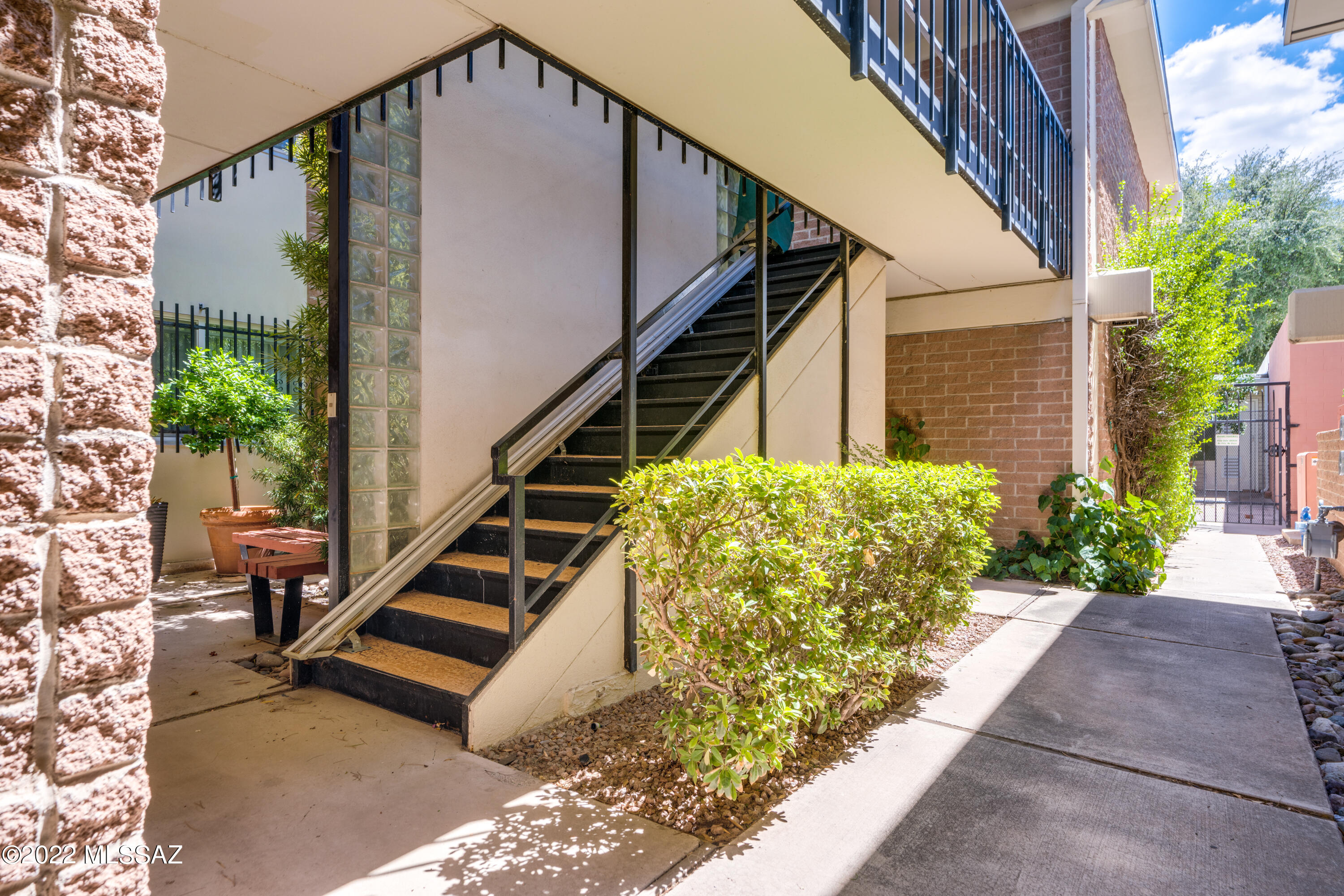 Country Club Heights - Residential