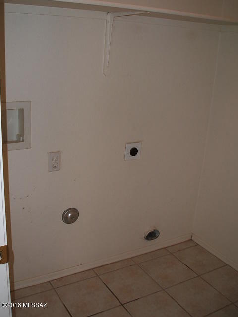 Sunnyvale(1-145) - Residential Lease
