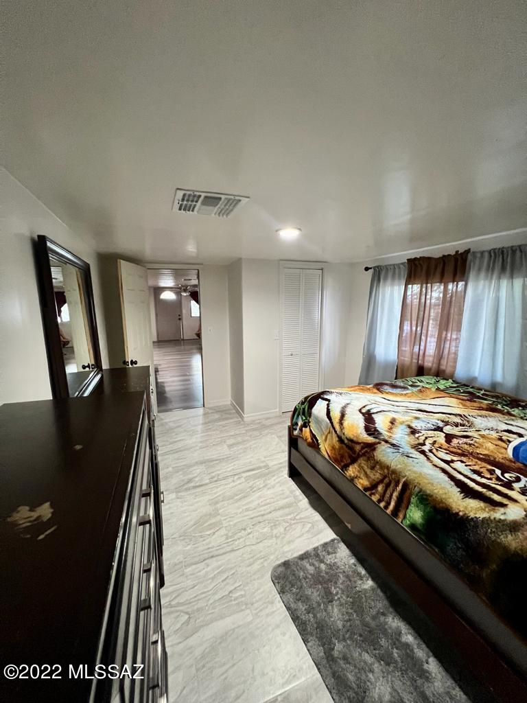 Los Ranchitos Number 8 - Residential