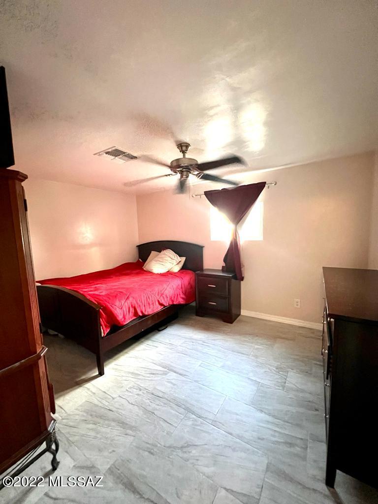 Los Ranchitos Number 8 - Residential