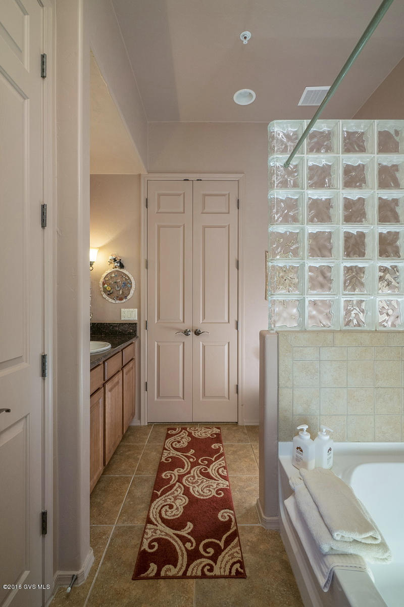 Barrio de Tubac - Residential