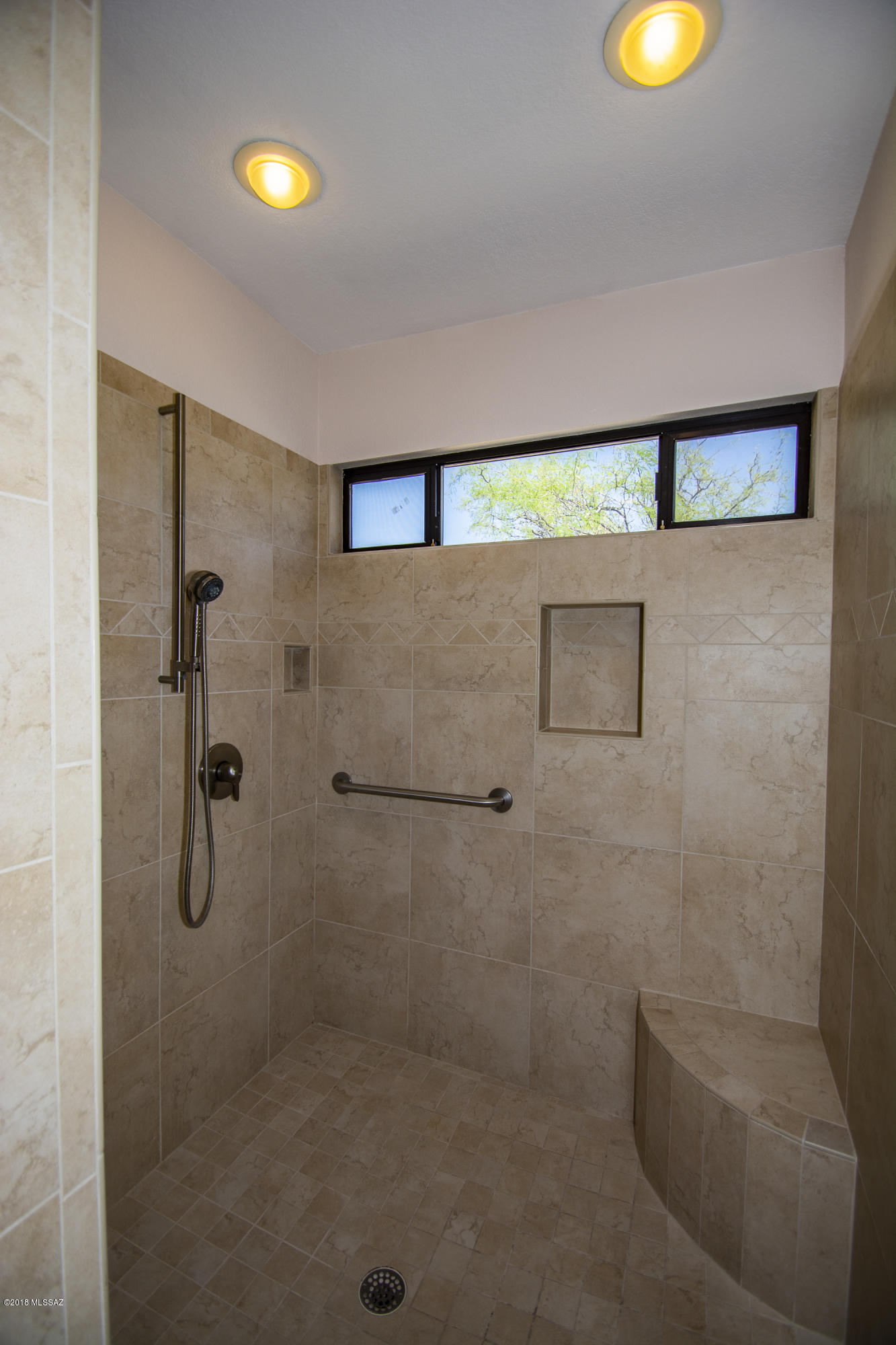 River Road Estates (1-17) - Residential