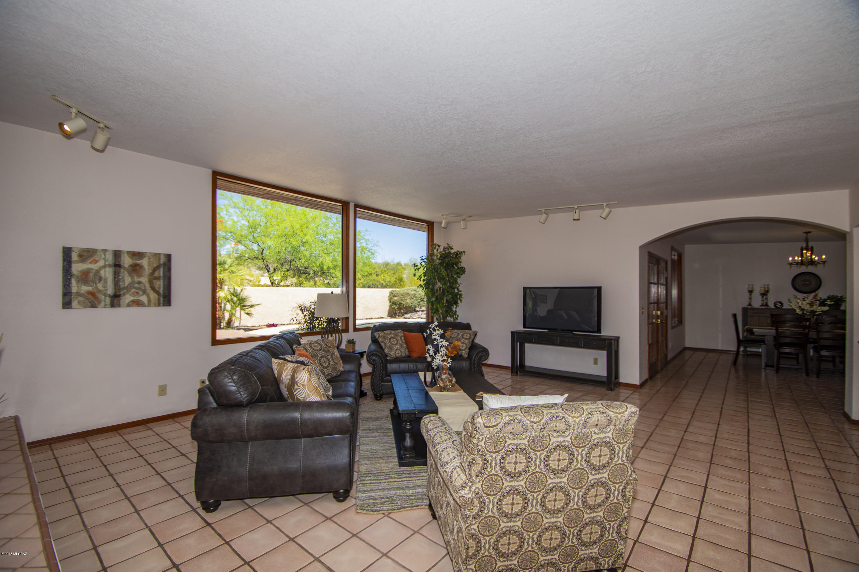 River Road Estates (1-17) - Residential