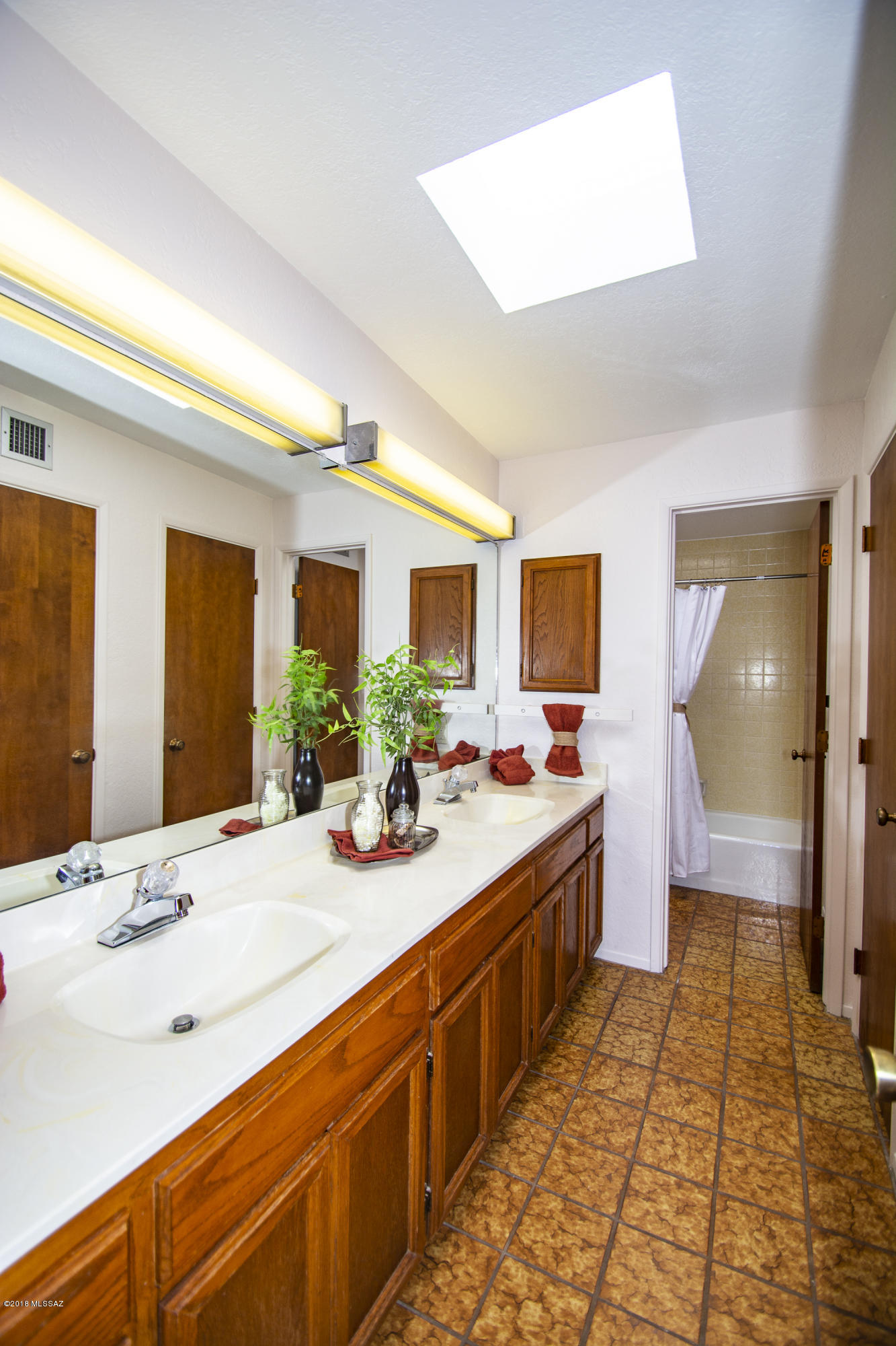 River Road Estates (1-17) - Residential