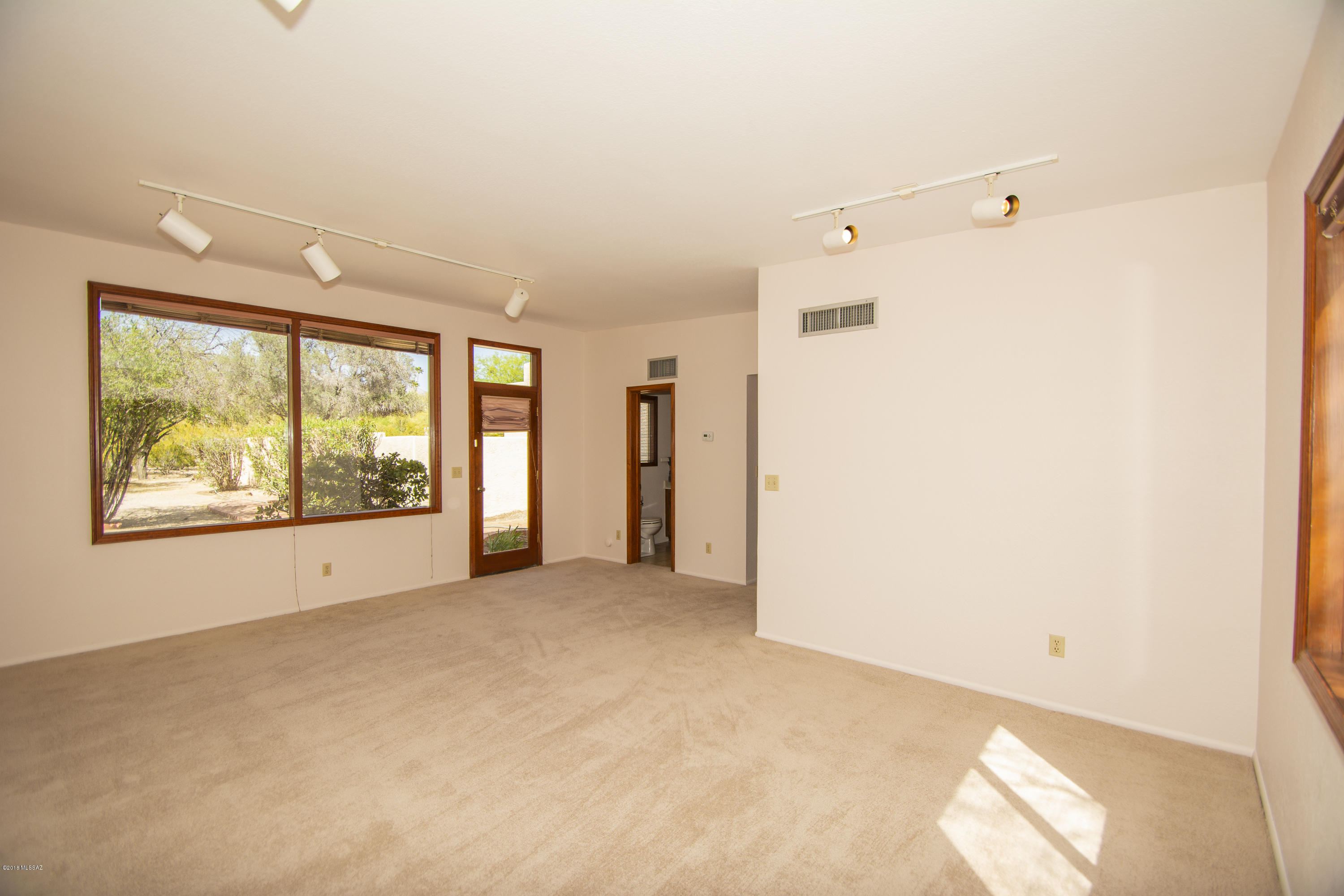 River Road Estates (1-17) - Residential