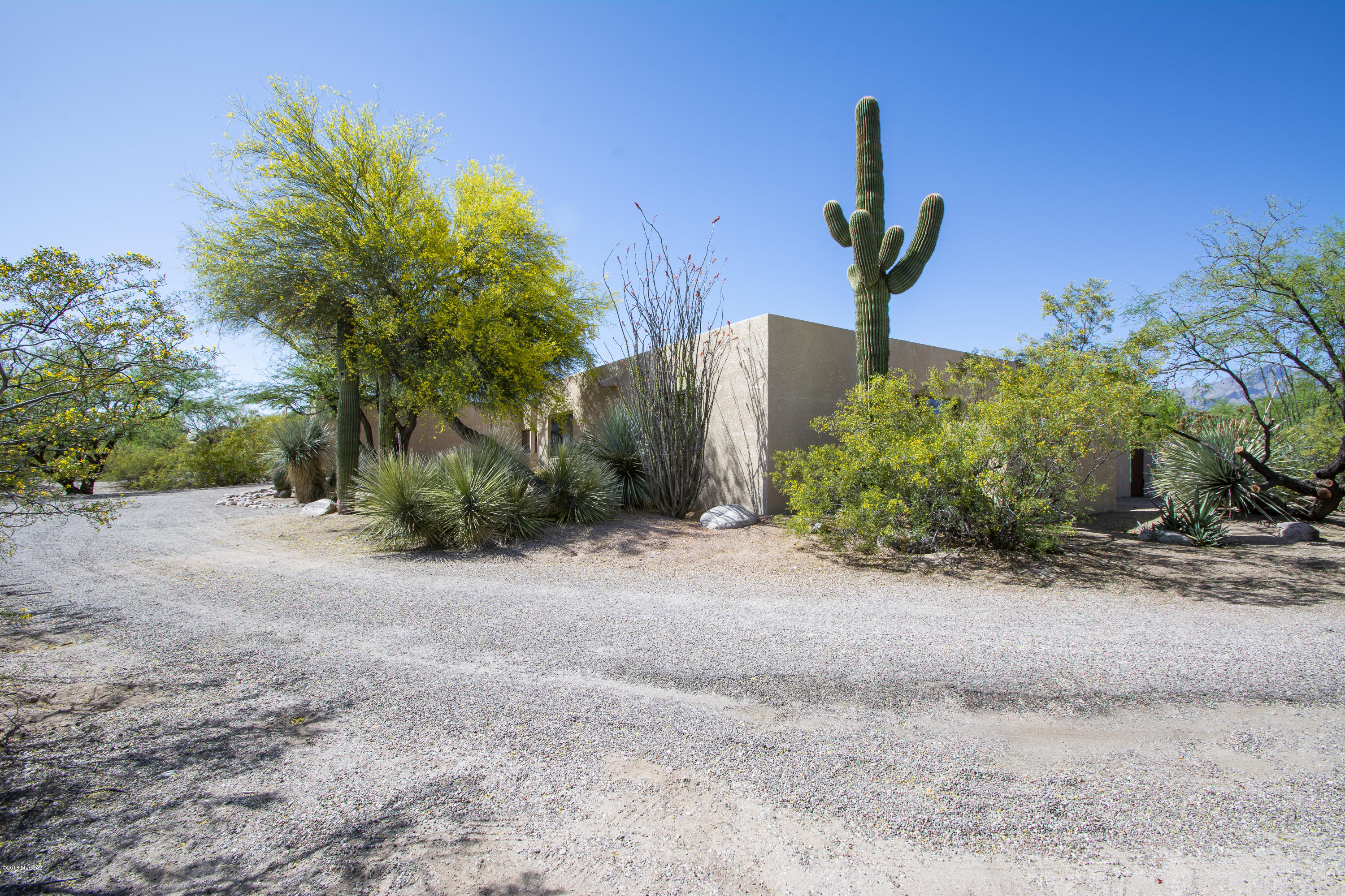 River Road Estates (1-17) - Residential