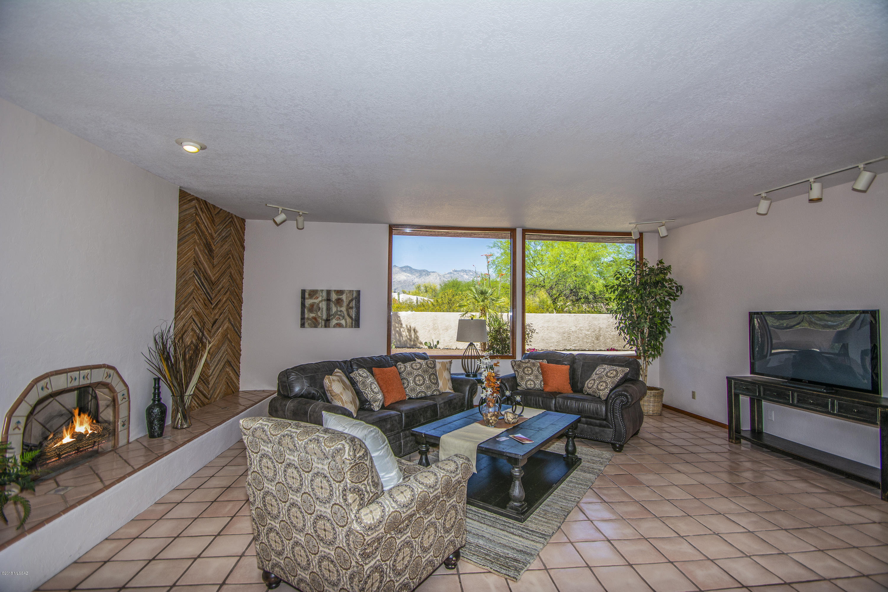River Road Estates (1-17) - Residential