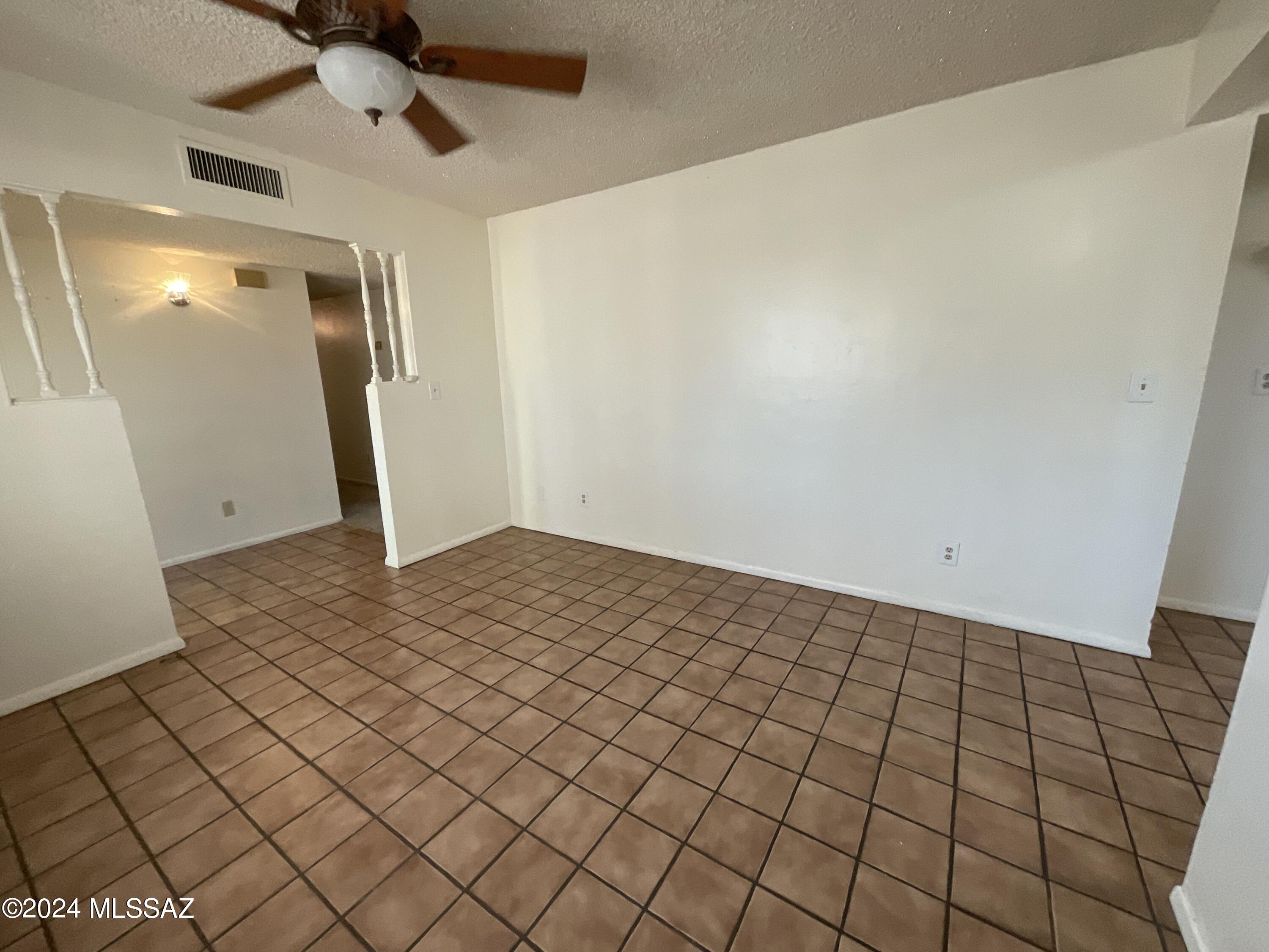Rolling Hills NO. 3 - Residential Lease