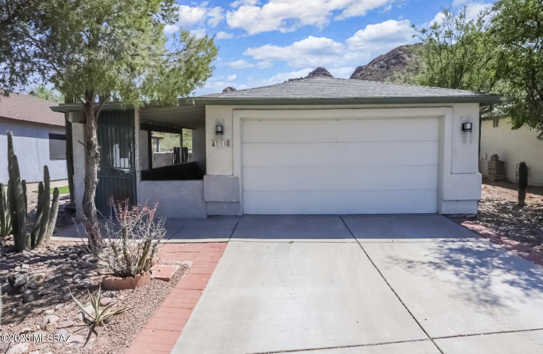 Mountain Manor View - Residential Lease