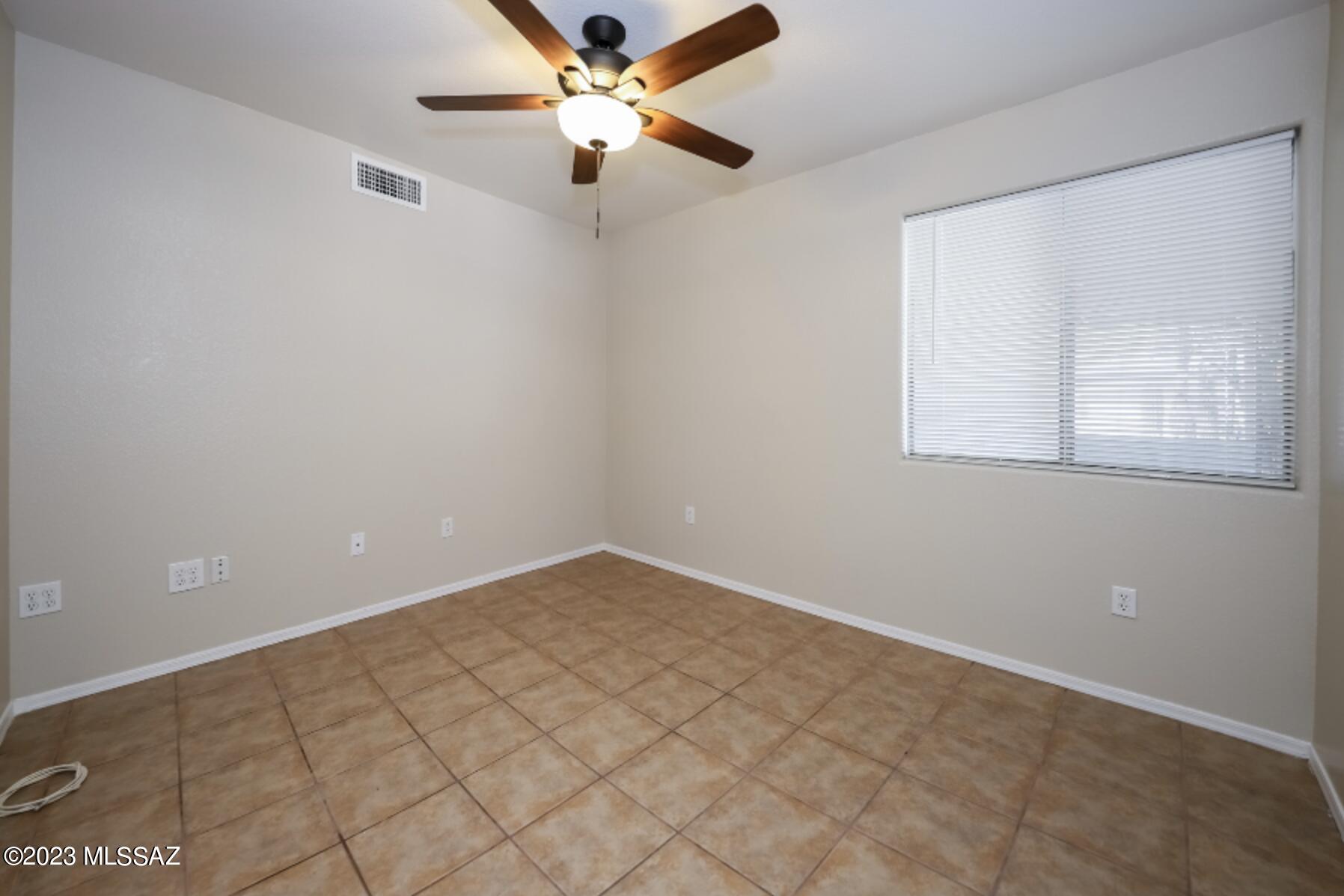 Mountain Manor View - Residential Lease