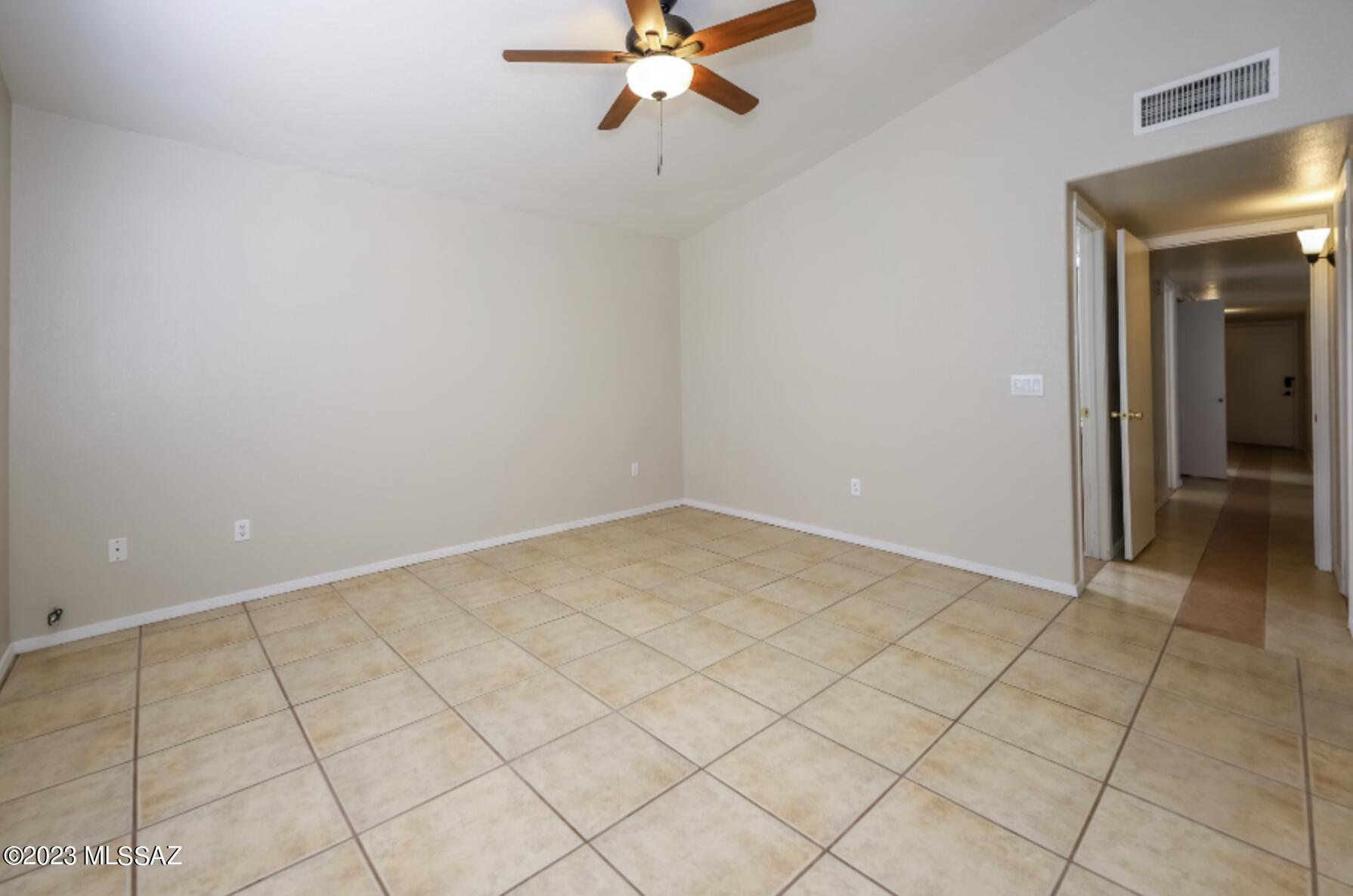 Mountain Manor View - Residential Lease