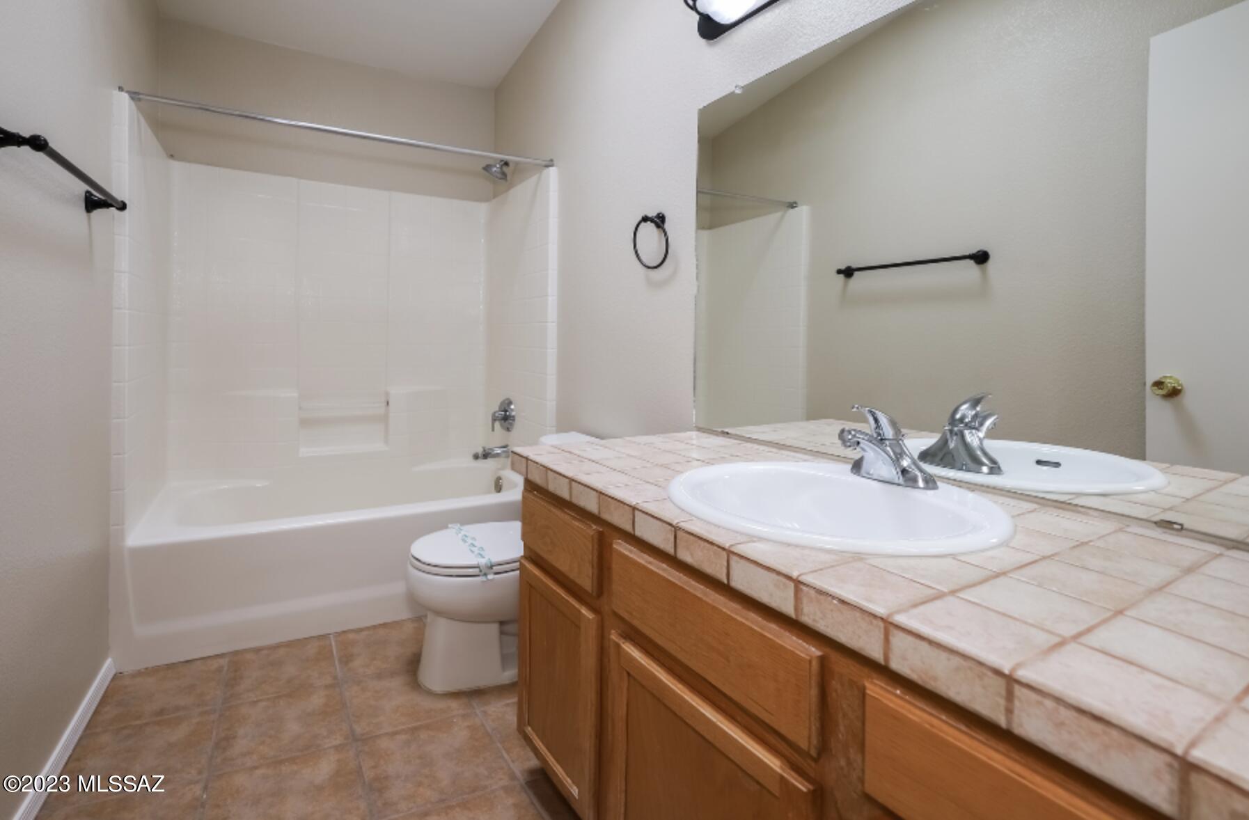 Mountain Manor View - Residential Lease