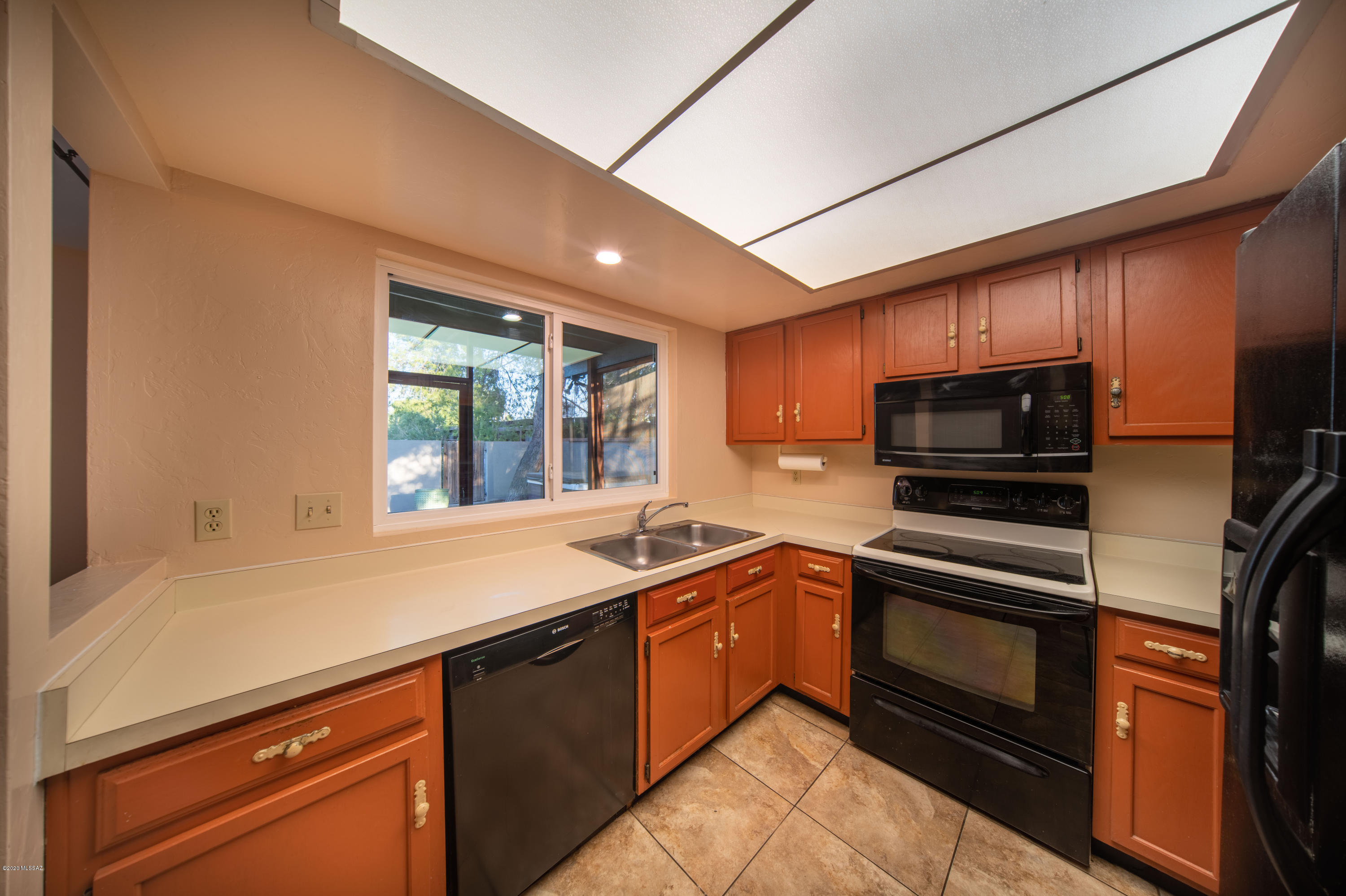 Cloverleaf Townhouses (1-63) - Residential