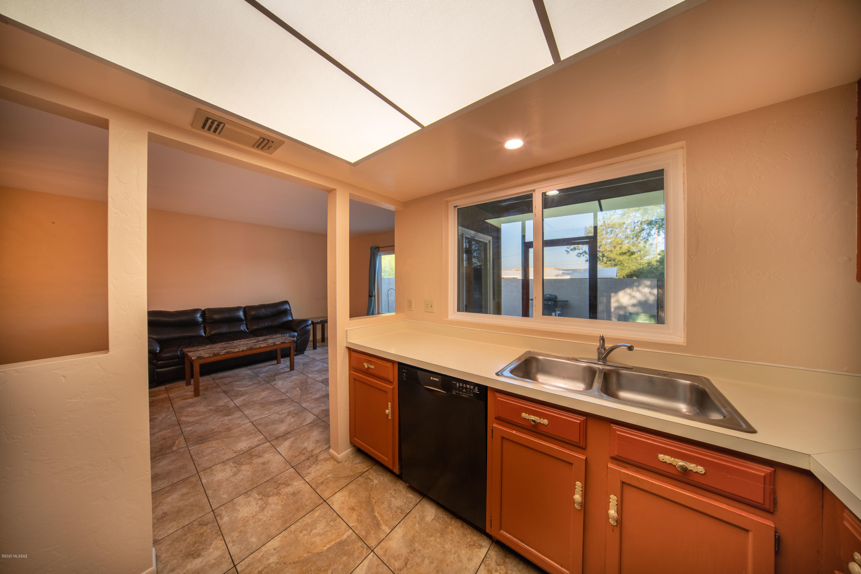 Cloverleaf Townhouses (1-63) - Residential