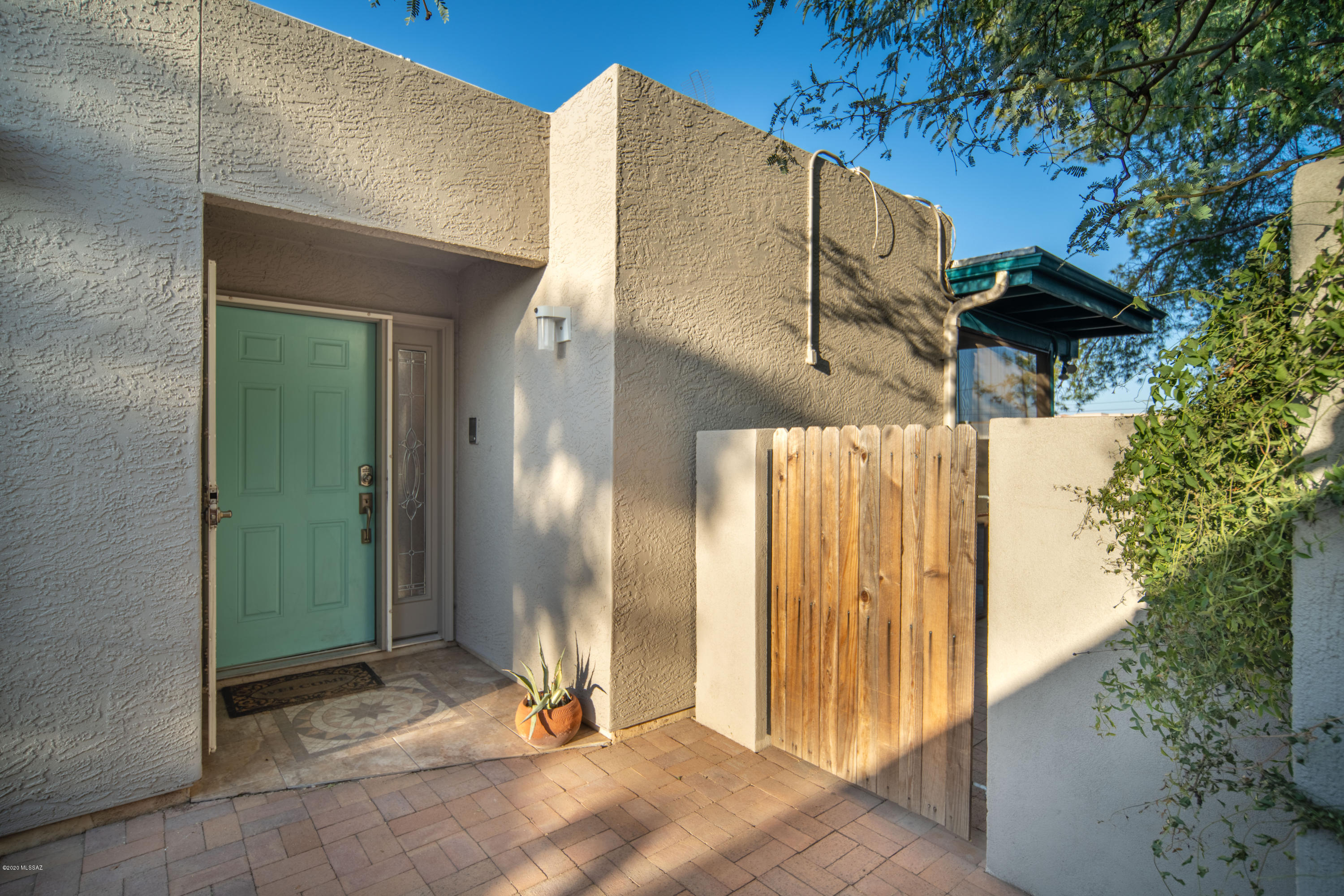 Cloverleaf Townhouses (1-63) - Residential