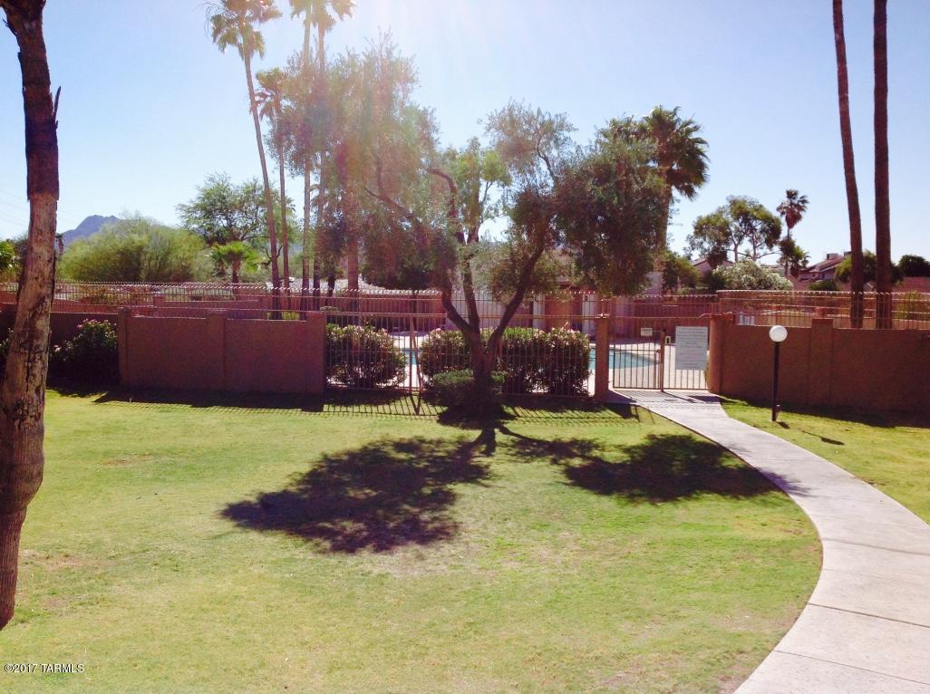 Casitas De Palo Santo (1-225) - Residential