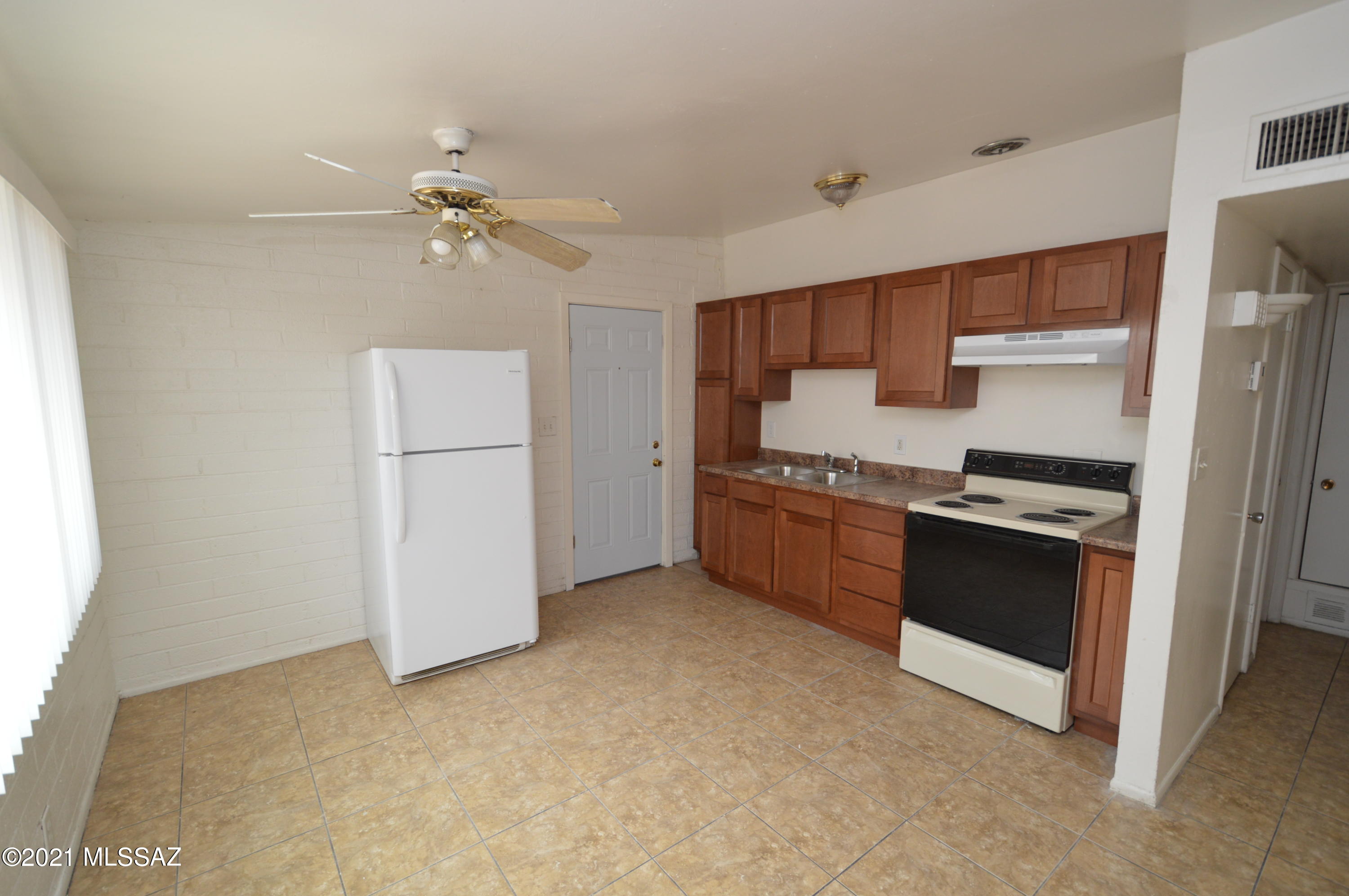 Sawtelle Place - Residential Lease