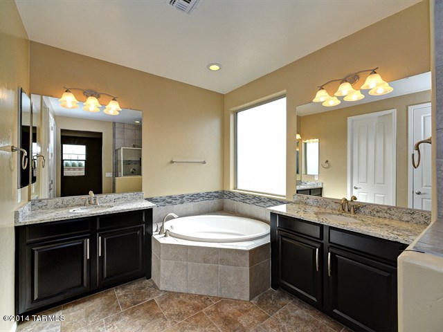 Rancho De Plata SQ20132830156 - Residential