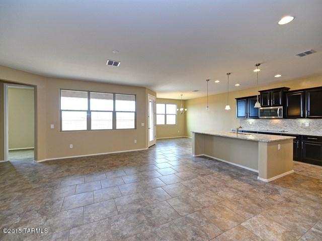 Rancho De Plata SQ20132830156 - Residential