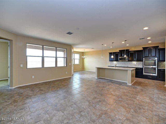 Rancho De Plata SQ20132830156 - Residential