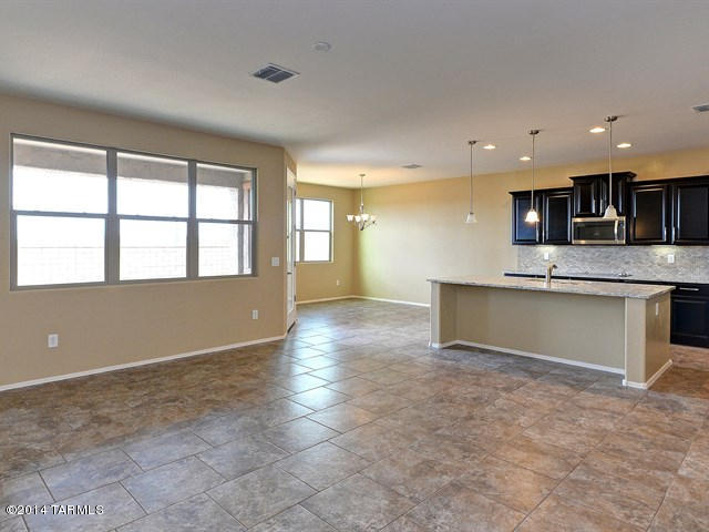 Rancho De Plata SQ20132830156 - Residential
