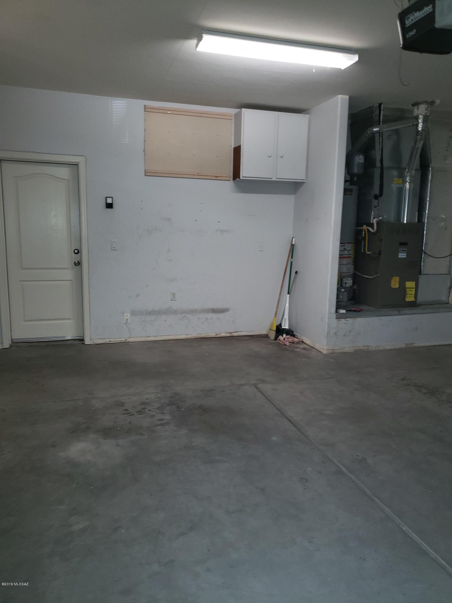 Continental Reserve Blk. 15 (1-66) - Residential Lease