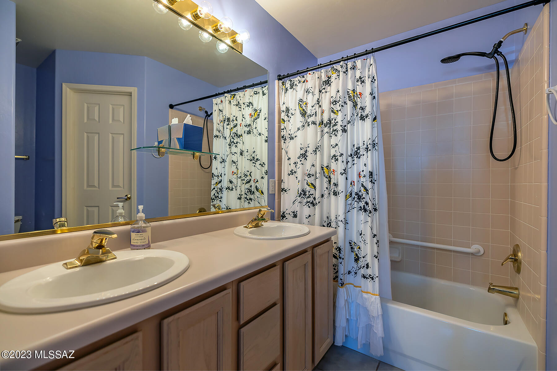Horizon Heights Condominiums - Residential
