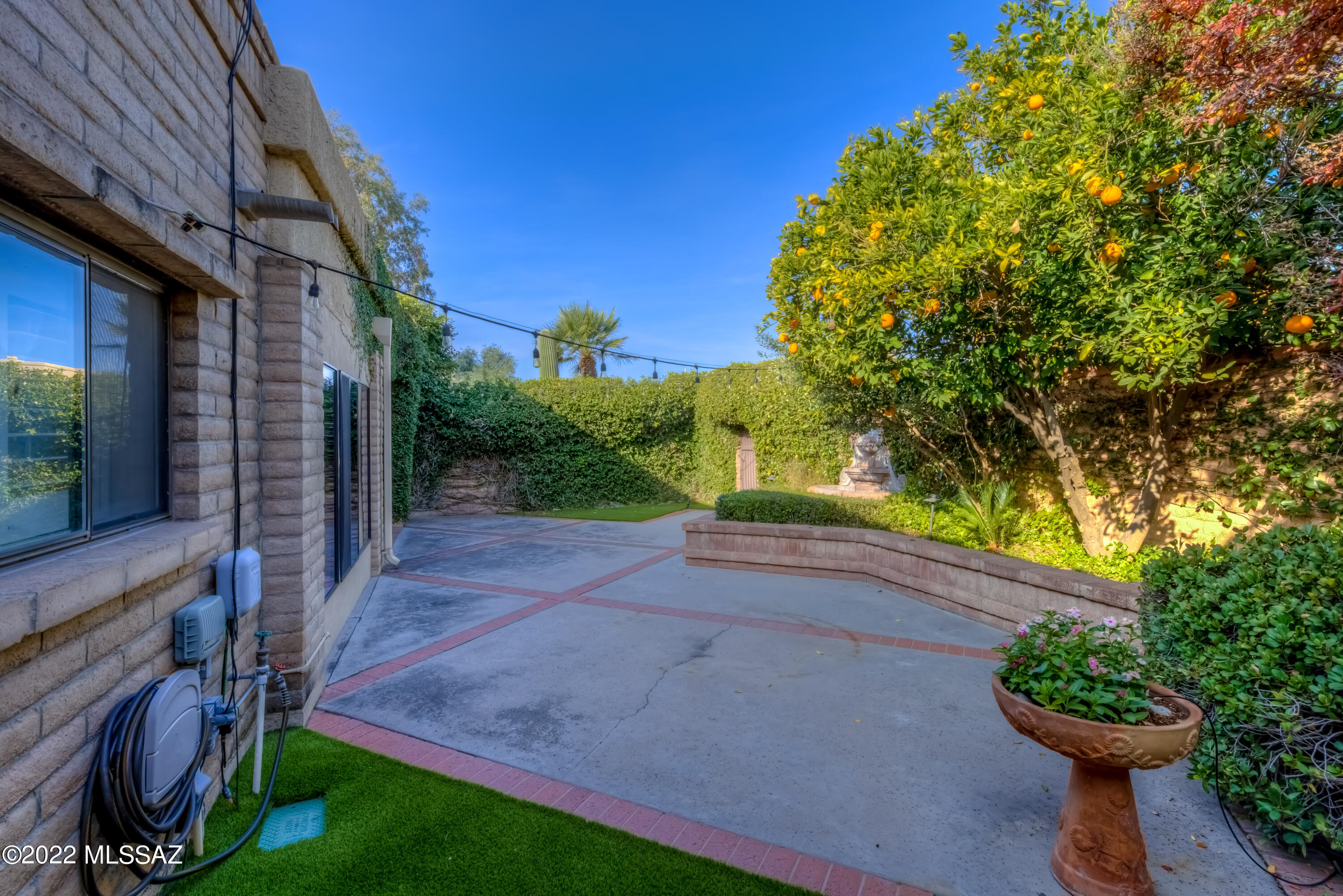 Riverbend - Sabino Canyon Road  (1-97) - Residential