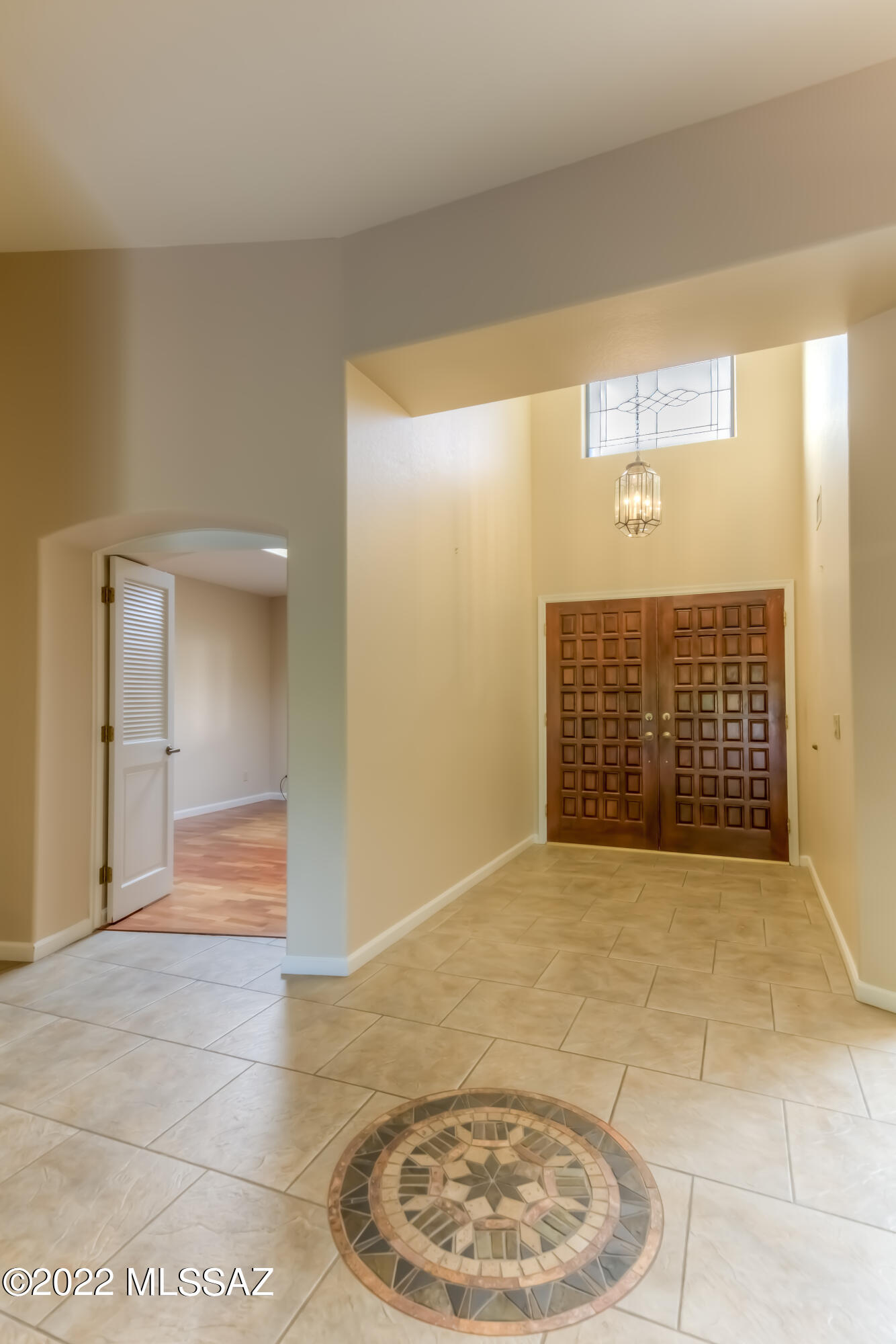 Riverbend - Sabino Canyon Road  (1-97) - Residential