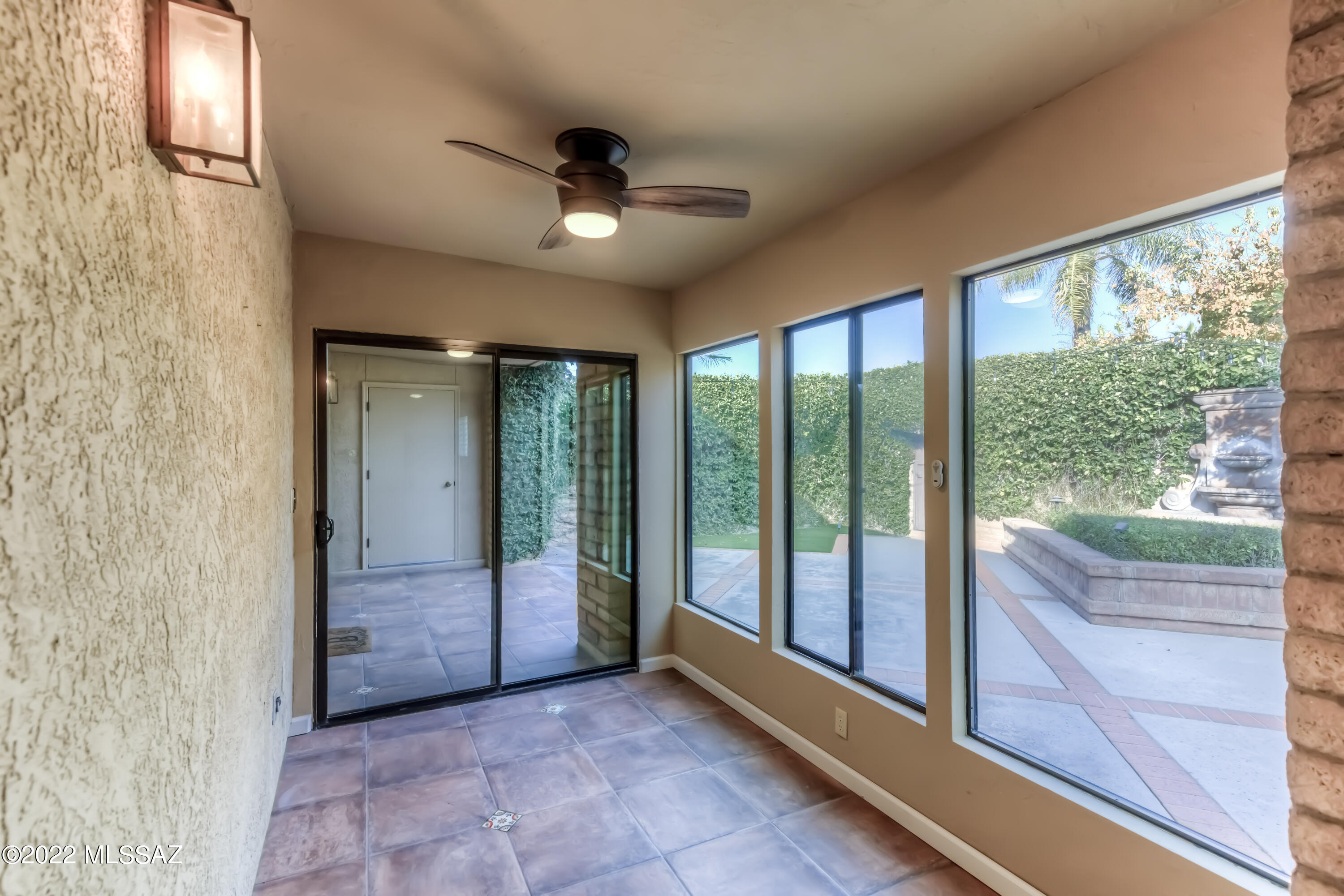 Riverbend - Sabino Canyon Road  (1-97) - Residential