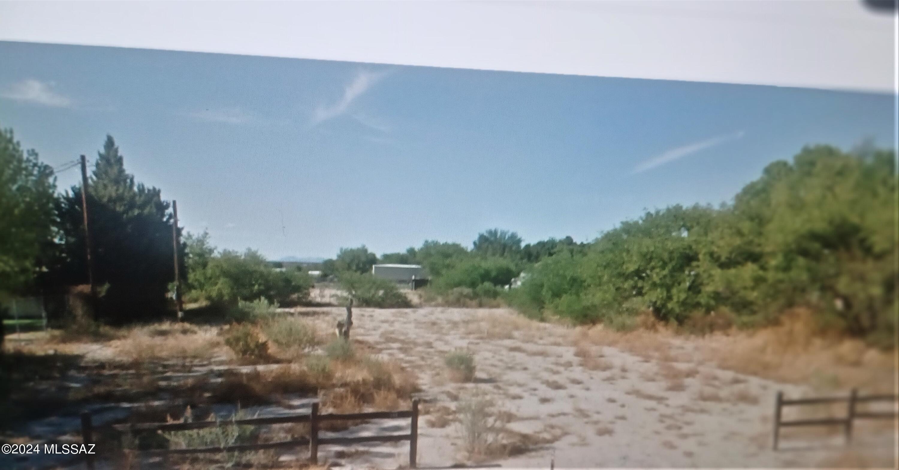 Almost half an acre, ready to you to bring your new home and settle in. Good location and area to enjoy an affordable life. Buyer is advised to research all information on utilities and what is needed to complete set up of any utilities and services. This is an estate sale.