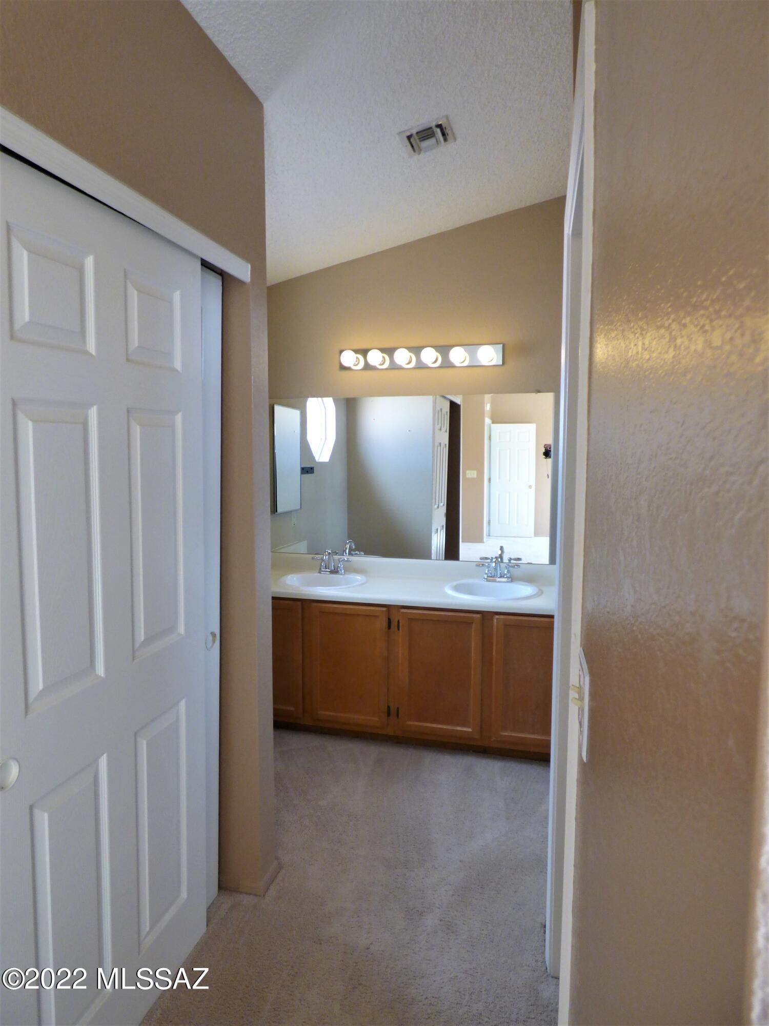 North Ranch (689-780) - Residential Lease