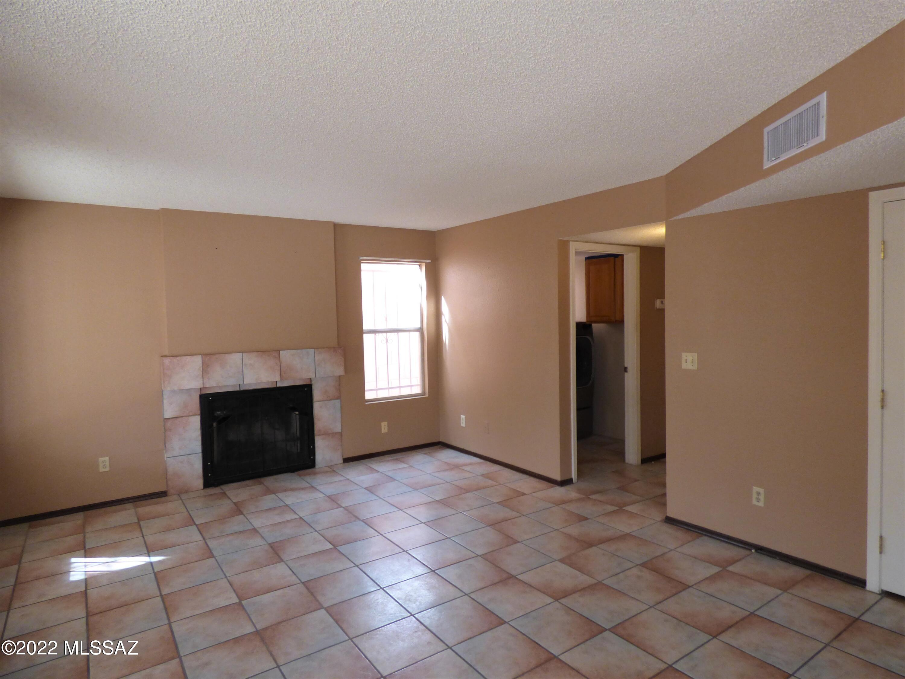 North Ranch (689-780) - Residential Lease