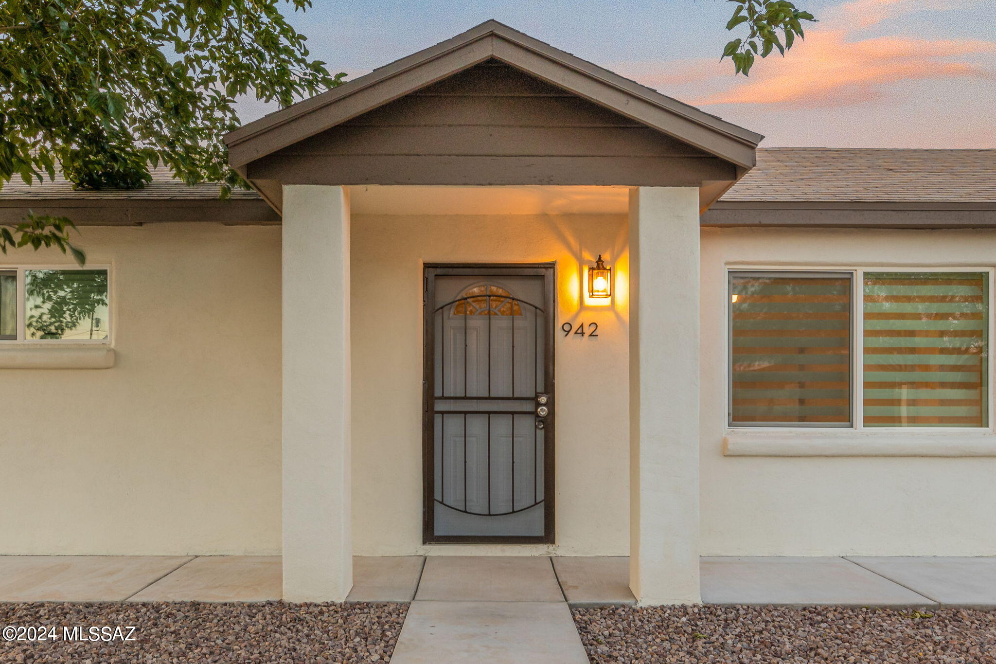 Mission Manor NO. 7 - Residential