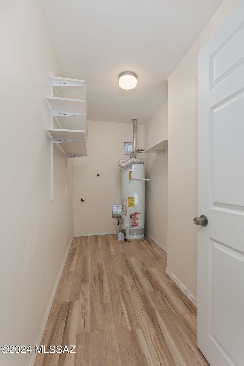 Mission Manor NO. 7 - Residential